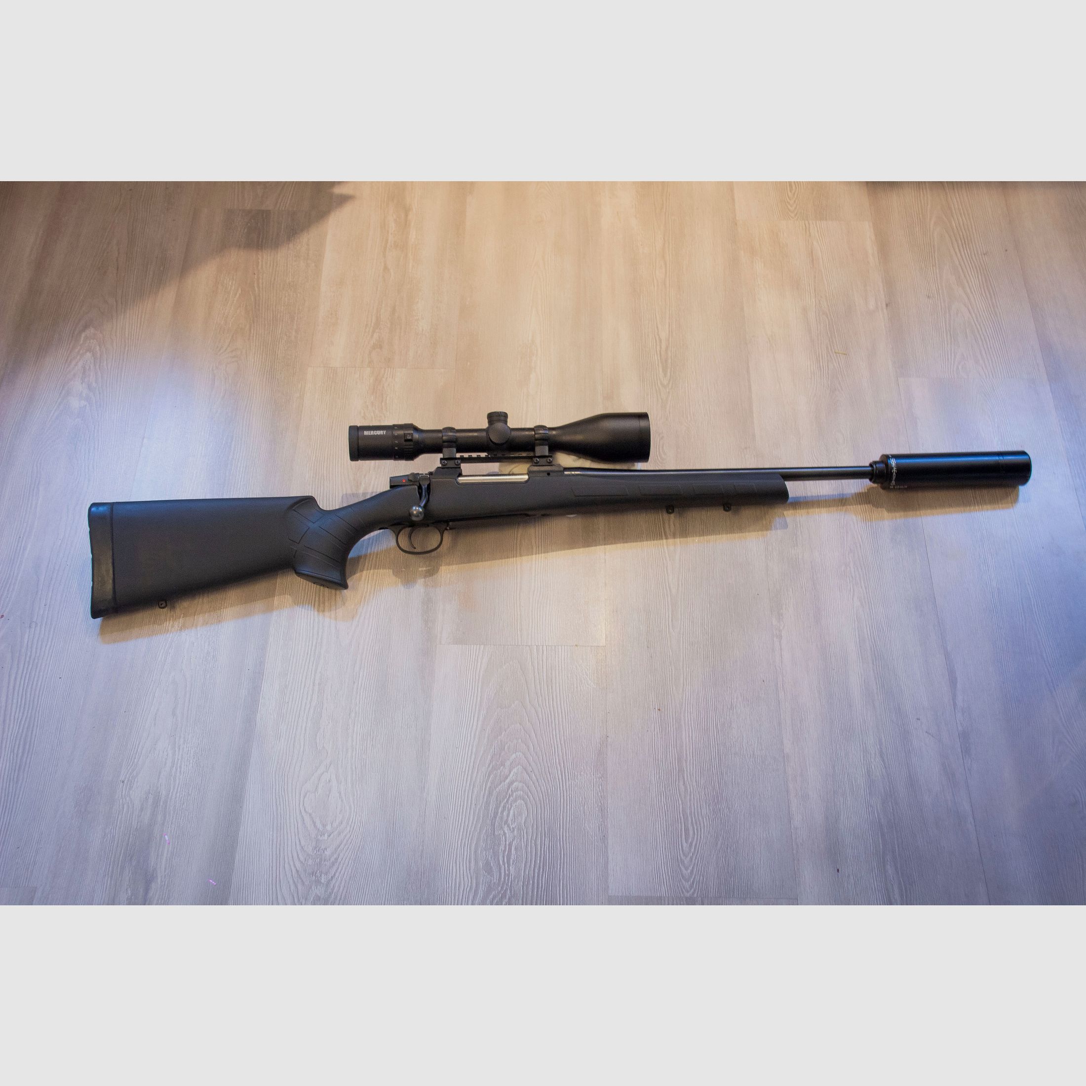 CZ 557 Kal. .30-06 z lunetą Mercury 3–12x56
