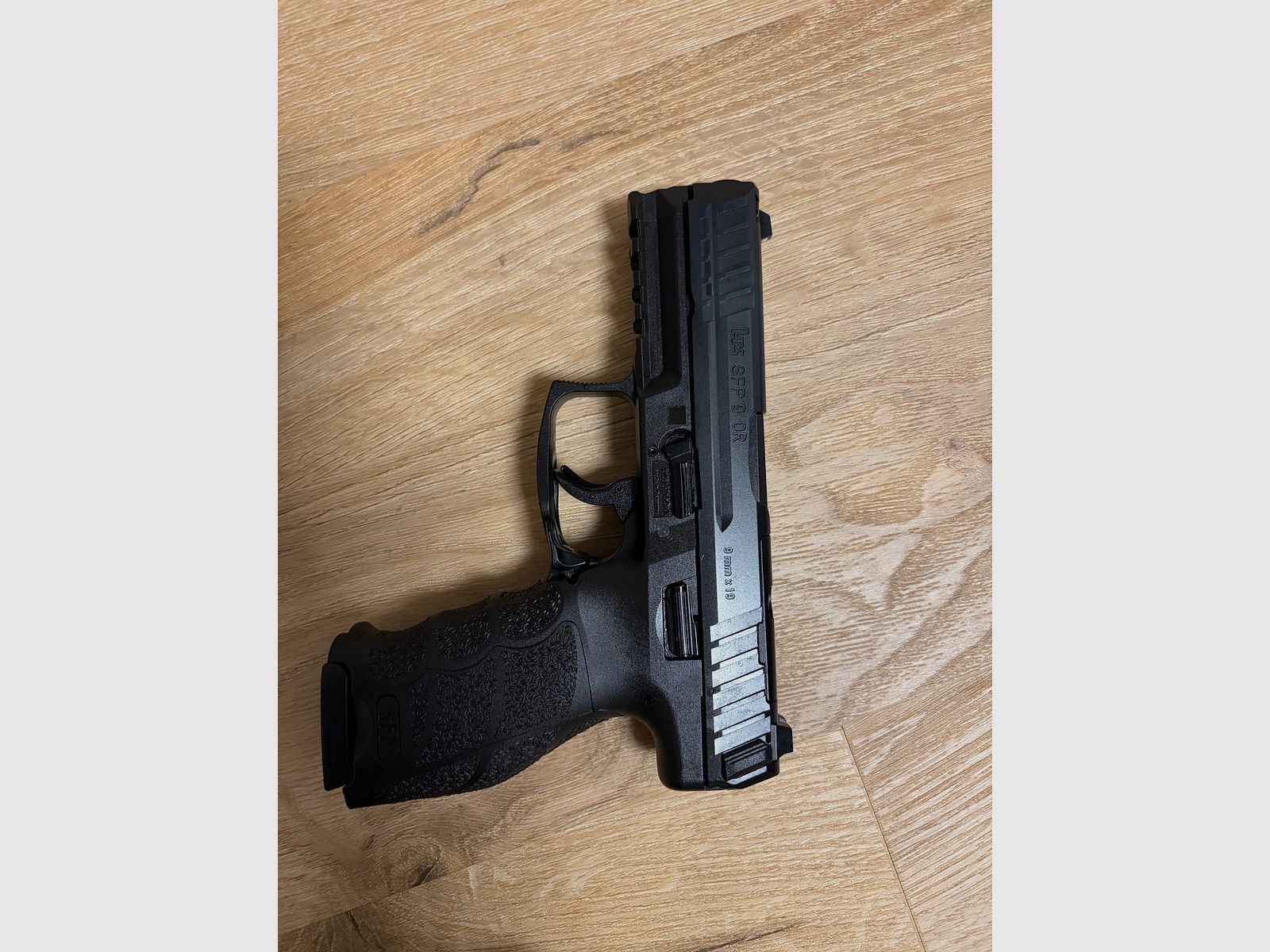 H&K SFP40 Komplettset mit SFP9 Wechselsystem 9mm OR / 40S&W, VP9, VP40, Heckler & Koch