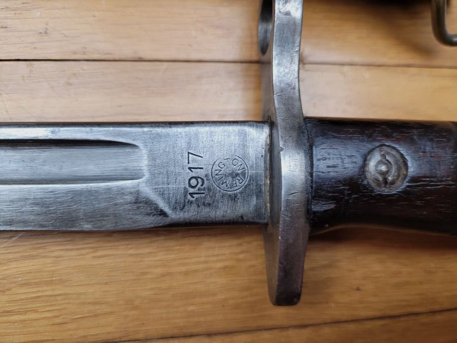Belle Baïonnette US17 – fabrication Remington de 1917 – rare fourreau US du 1°type – Tête aigle + grenade – TBE+, image 10 sur 15