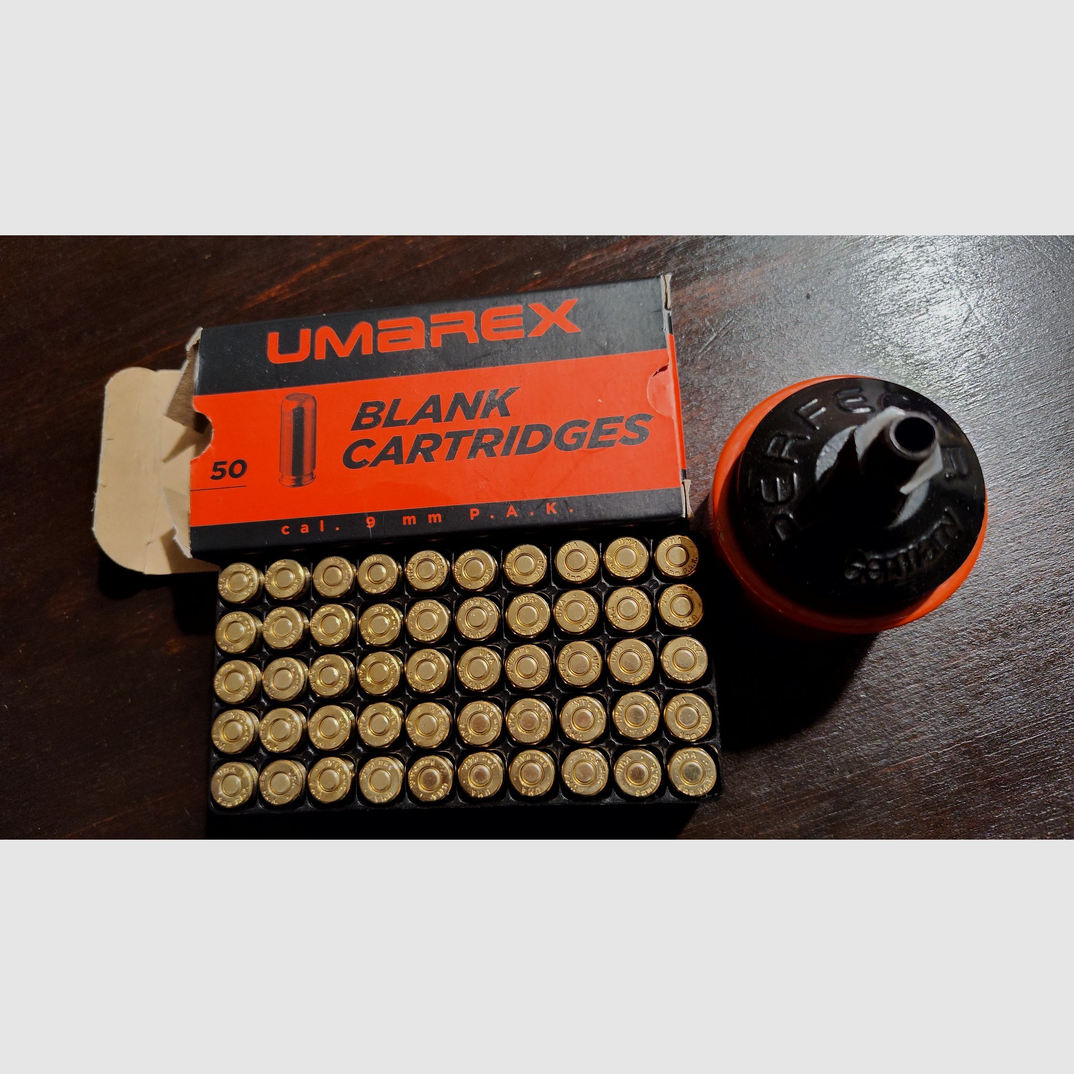 Umarex blank cartridges brass casing 9mm P.A.K. 50 pieces + launch cup for 4 pyro blank cartridges