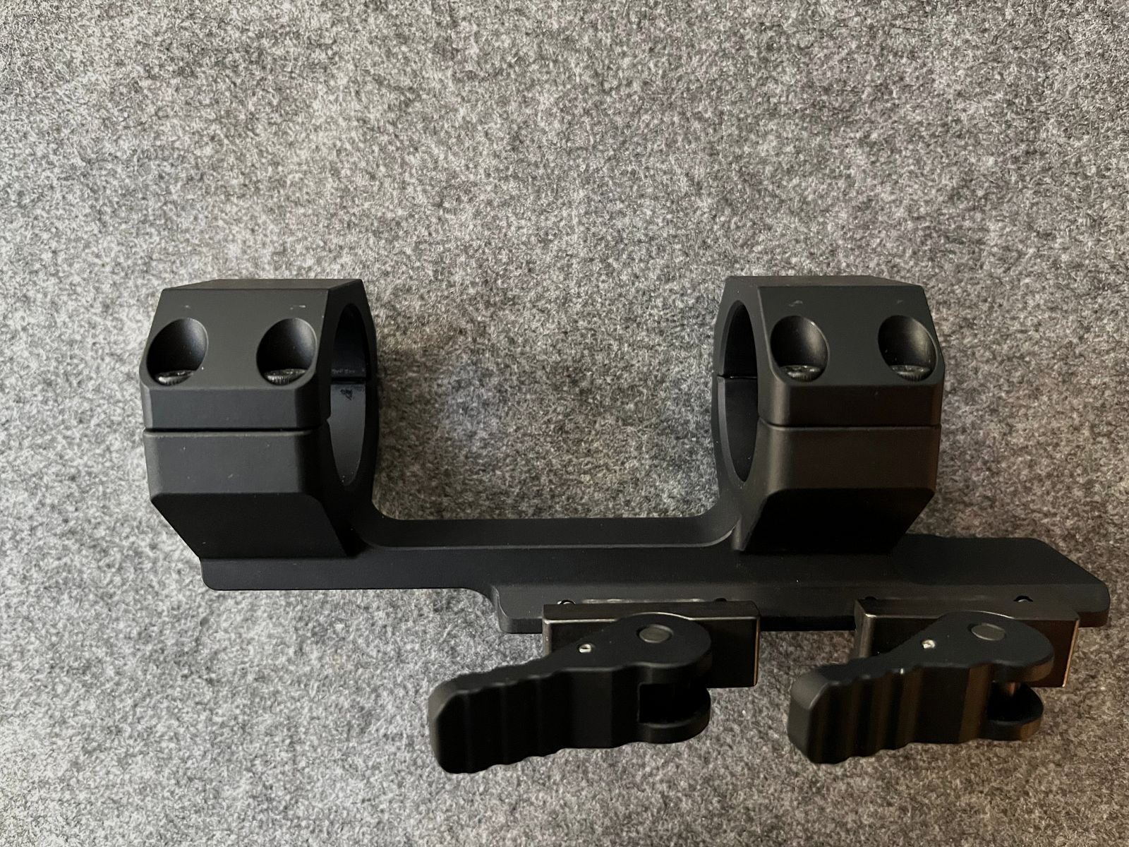 Przedłużony uchwyt cantilever Vortex Precision QR 30 mm