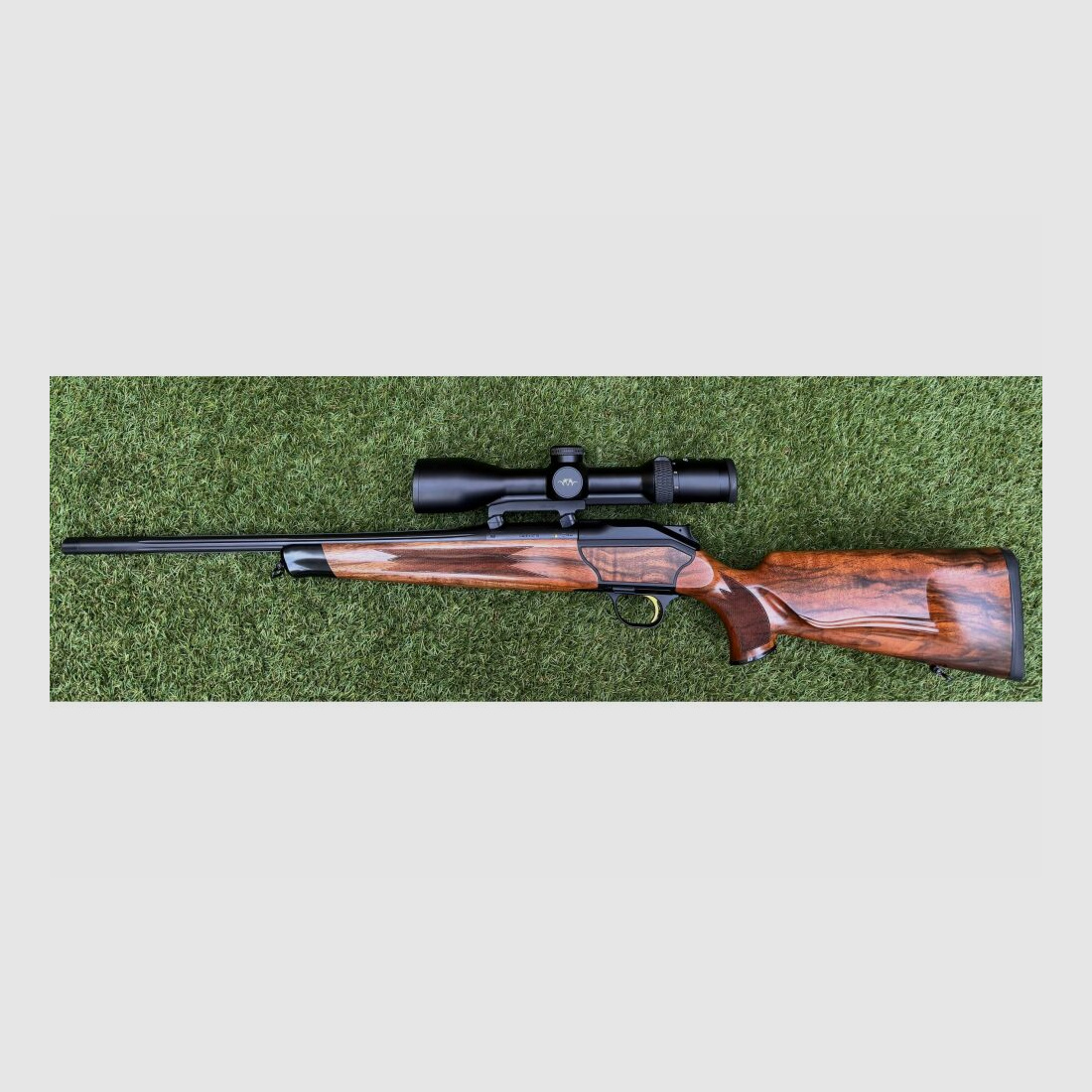 Blaser R8 Attaché 8x57 JS