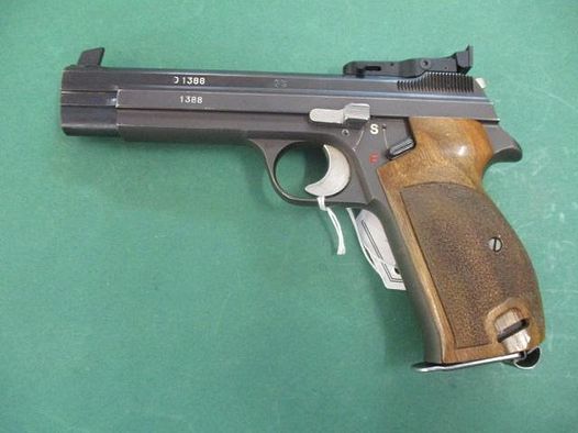 SigSauer 210-4, im Kaliber 9mm Luger