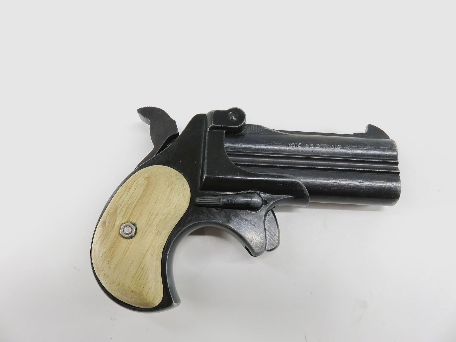 Doppelläufiger Derringer Röhm Modell RG 17 | Kaliber .38 Spezial | Deutscher Beschuss | Sammlerwaffe!