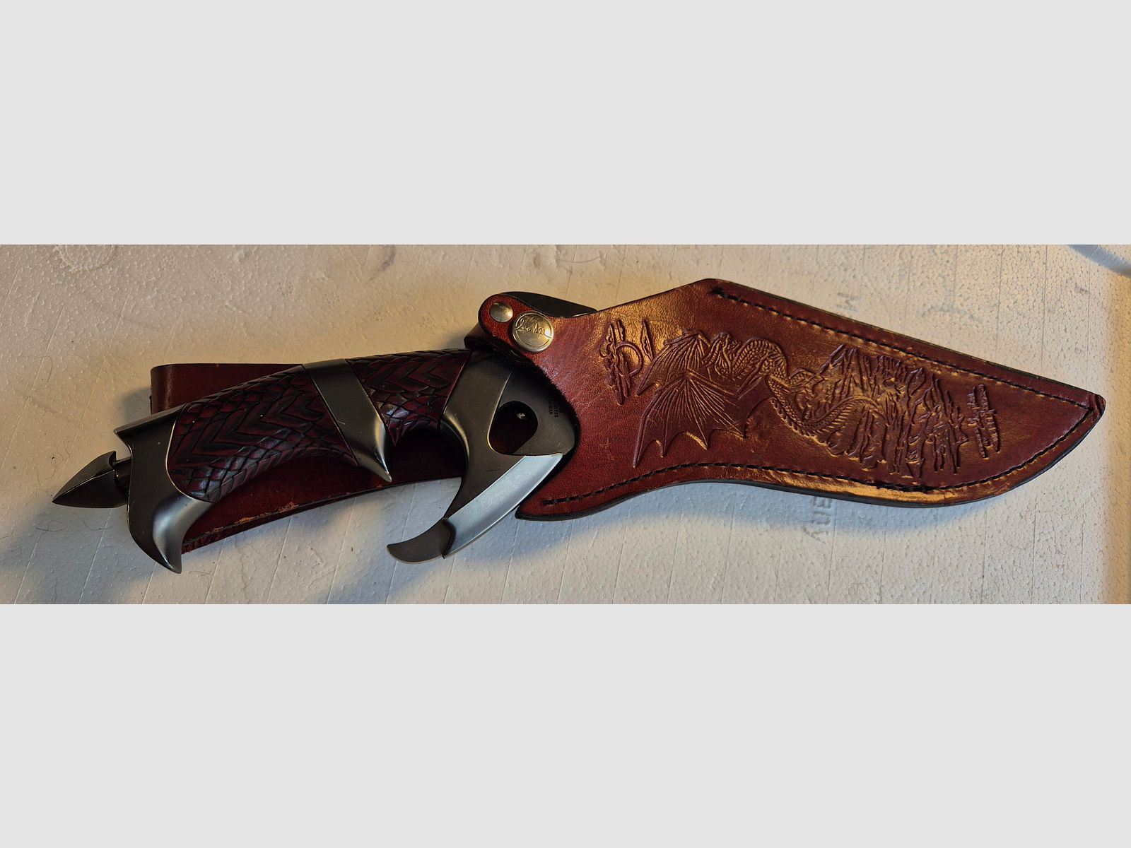 Gil Hibben Dragon Lord 1996 Edition UC898-E CUSTOM DESIGN SERIES