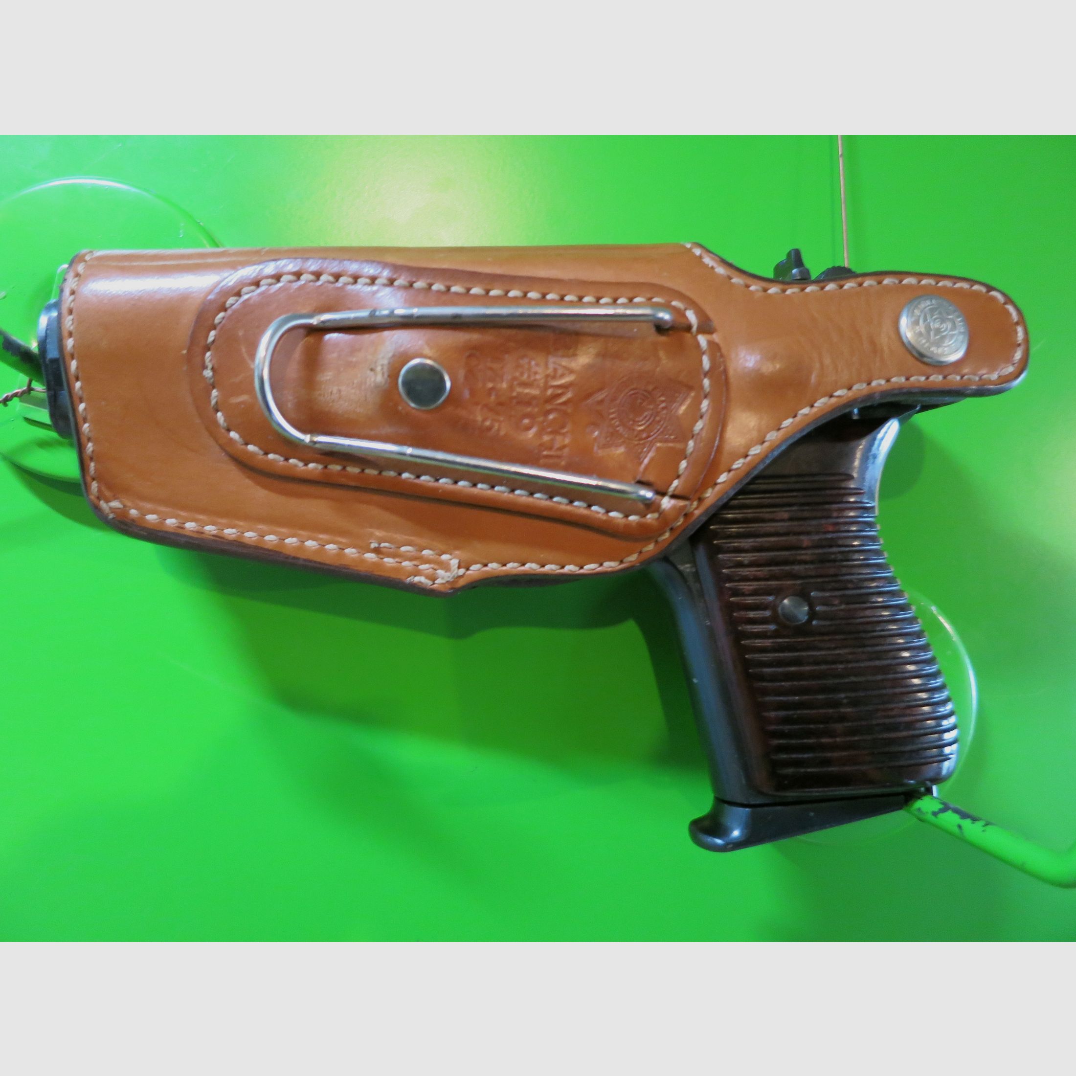 Leather belt holster Bianchi No. 119 TZ-75. CZ-75, metal belt clip, image 2 of 3