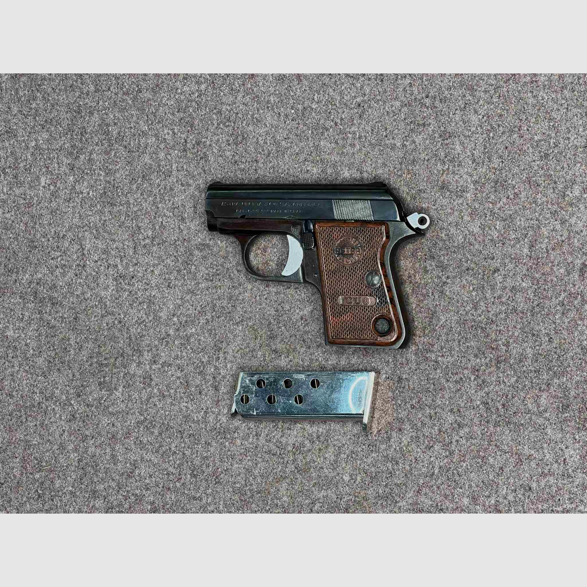 Astra-Uncetay CIA 6,35 mm Browning