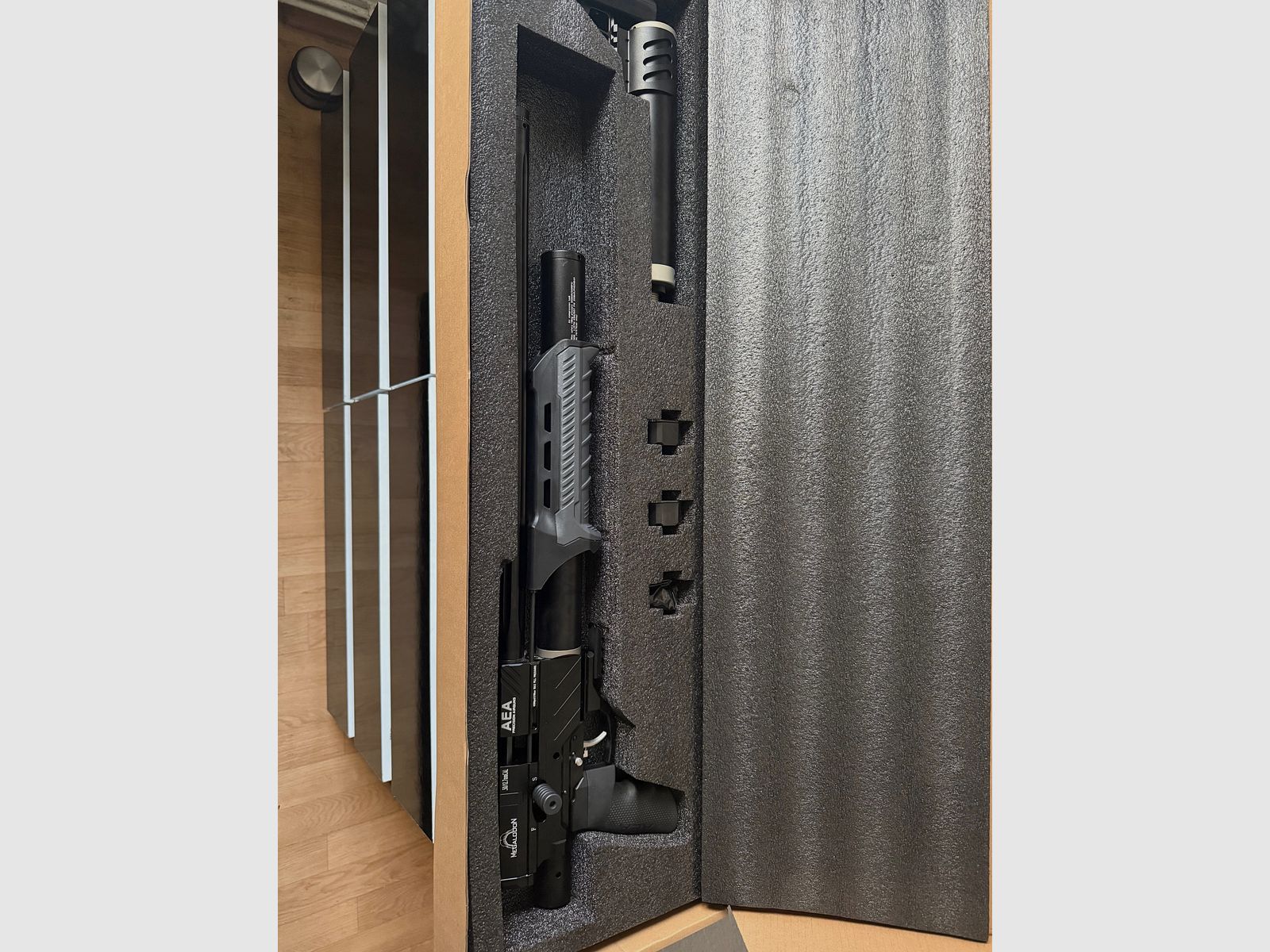 AEA Airgun Megalodon Cal. 5,0. 12,7mm Ware neuwertig Mit viel Zubehör 