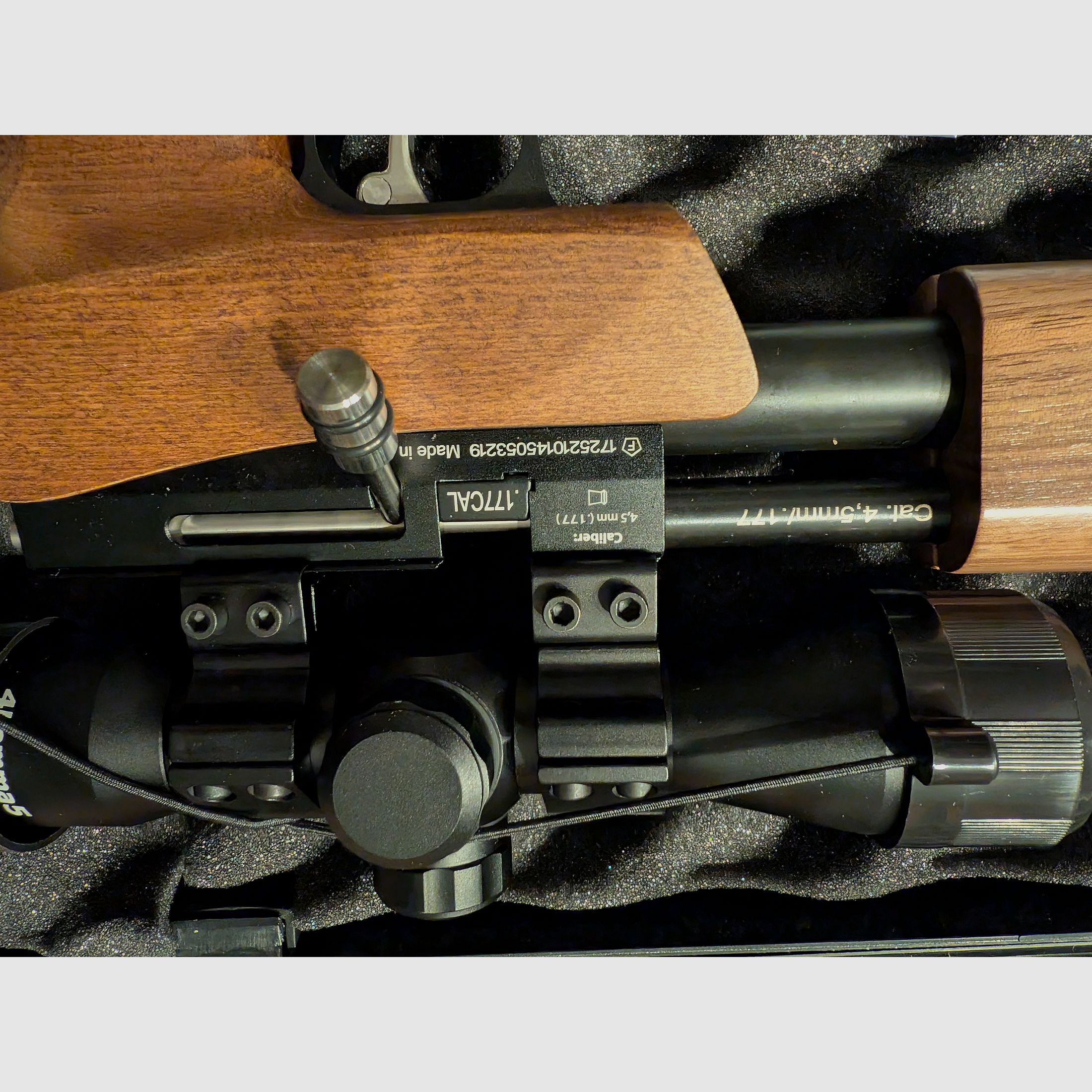 Diana Bandit z walizką i akcesoriami pistolet pneumatyczny
