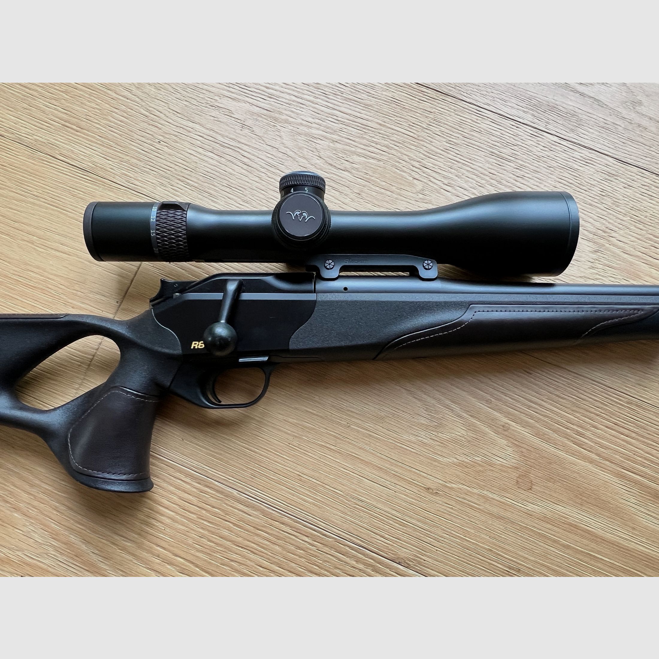 Blaser R8 Ultimate Leather Cocoa, .308 Win, Blaser B1 4-20x58, incl. Vorderschaft für Silencer