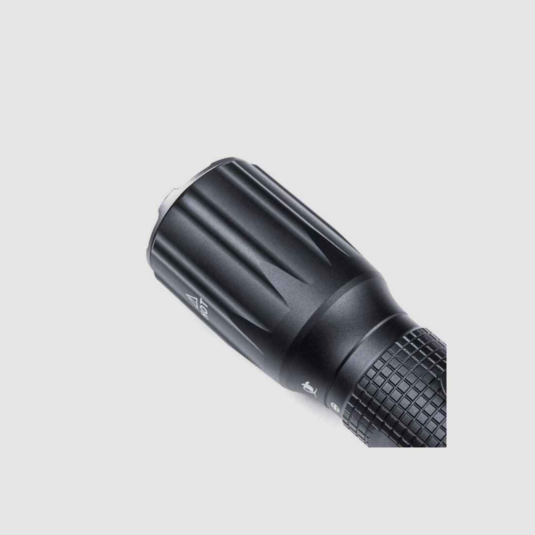 Nextorch Lampe de Poche LED Tactique 2200Lumen, image 4 sur 10