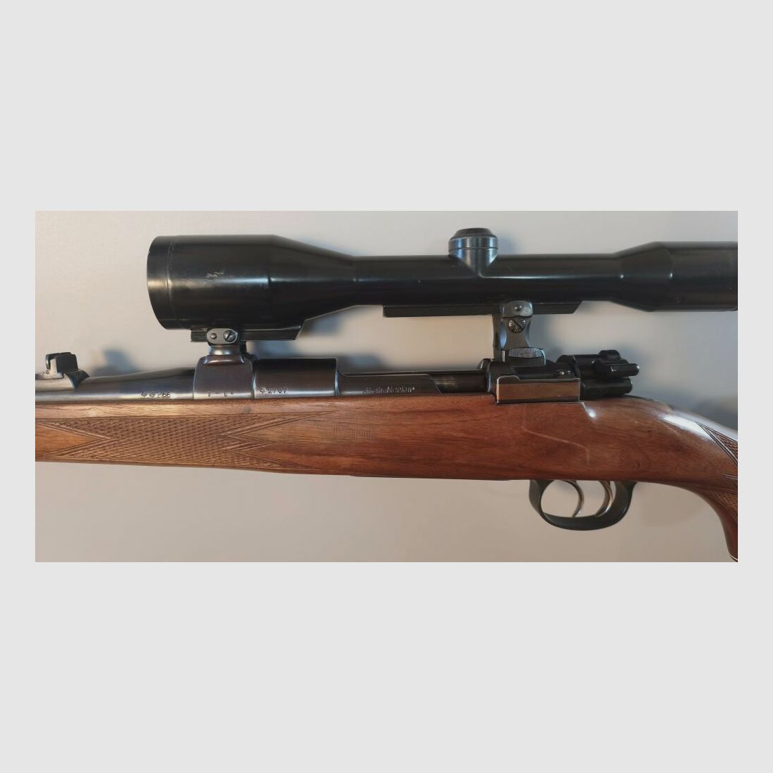 AKAH Merkur 7x64