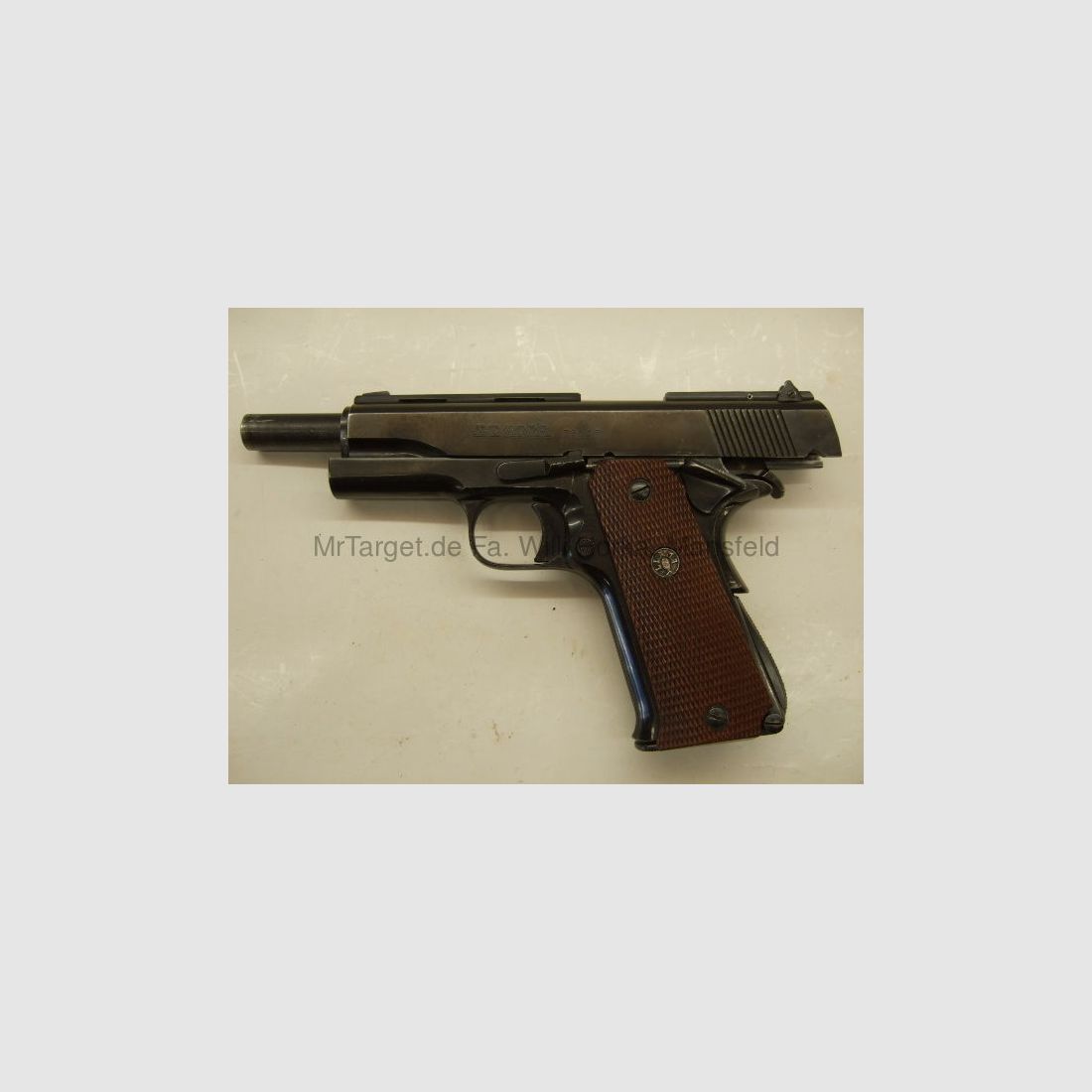 Llama Gabilondo LM145B (copia de 1911) * cañón de 5" * seguro de palma