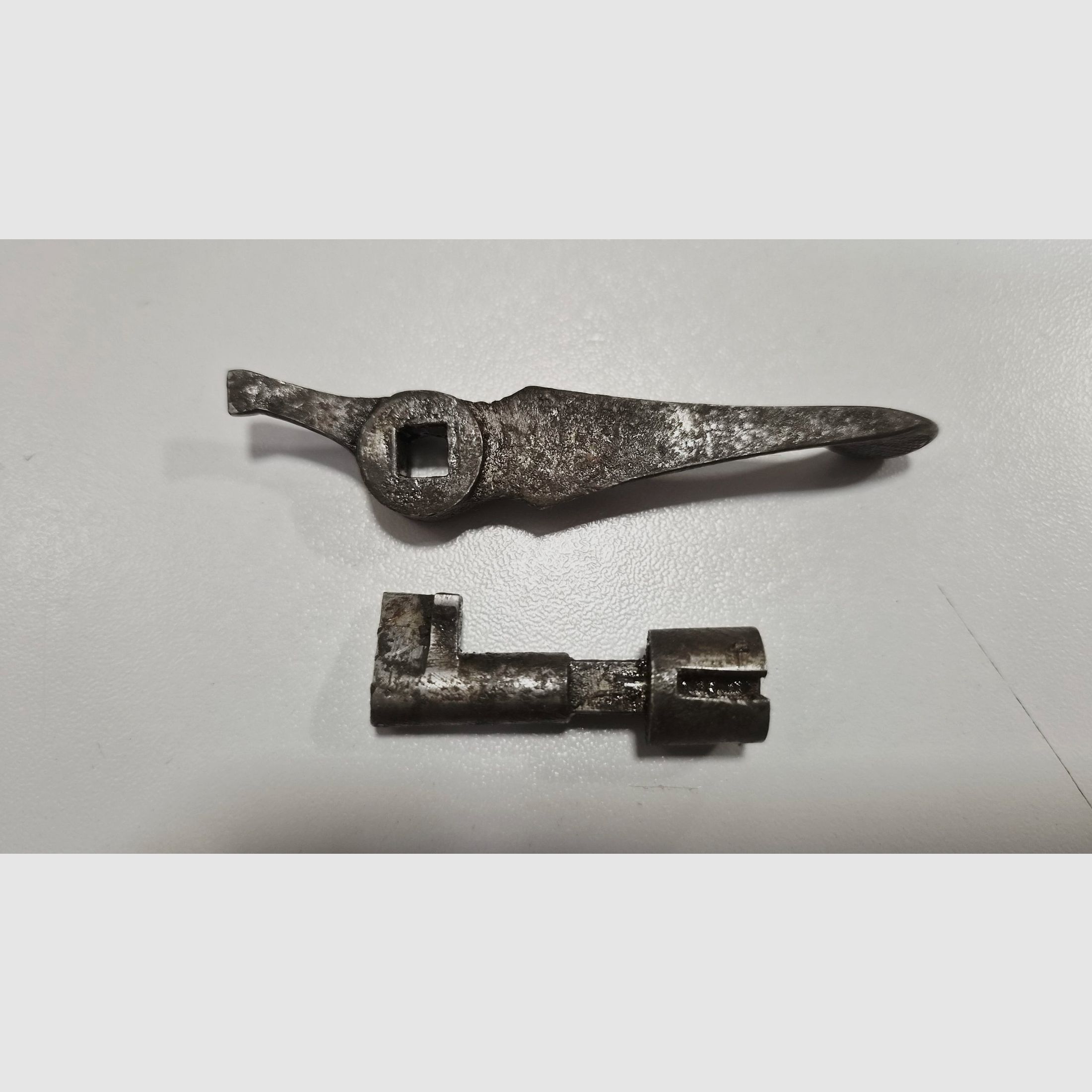 Llave de apertura escopeta, imagen 2 de 2