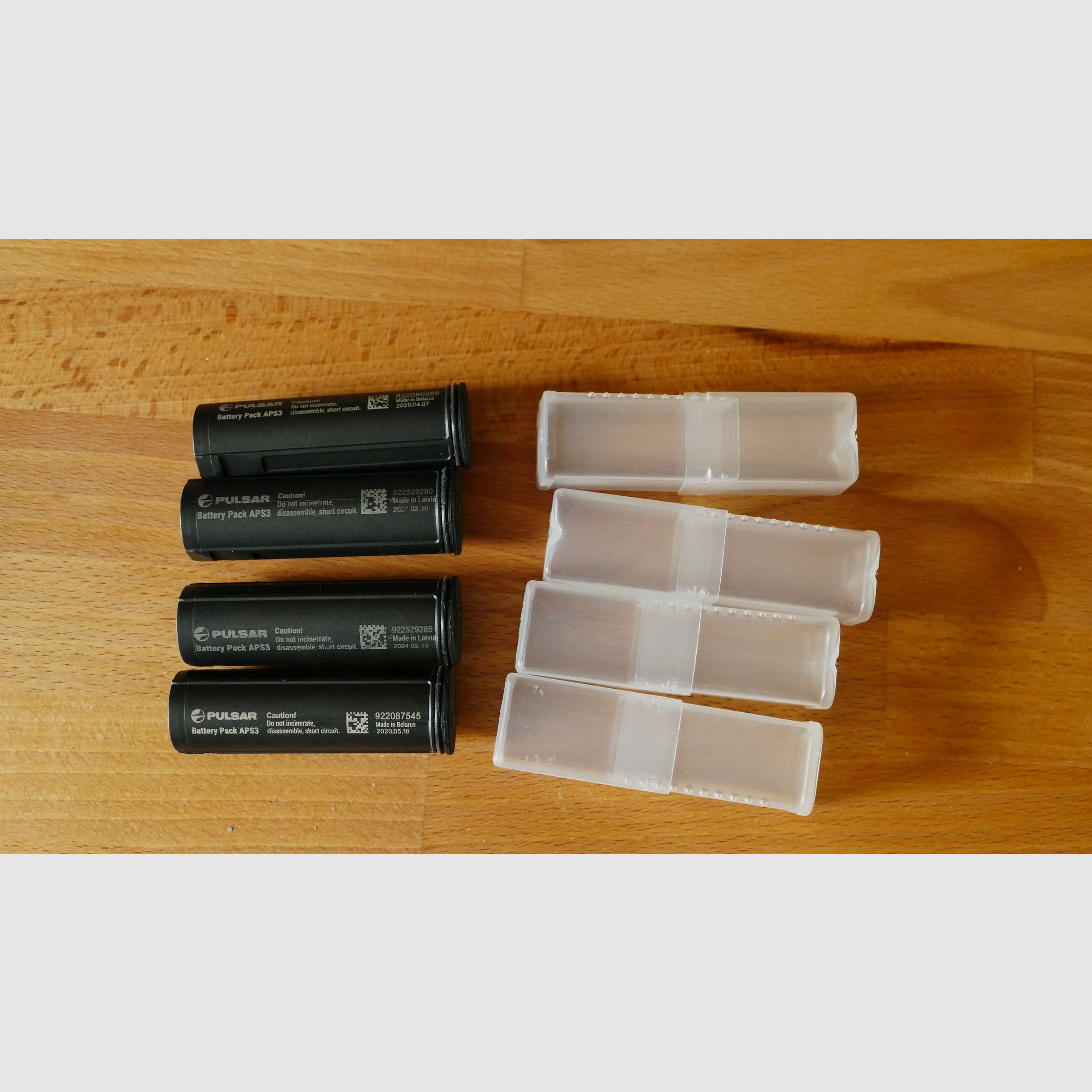 Wärmebildkamera PULSAR Axion Key XM30 mit 4 Akkus / Originalverpackung / Ladegerät / Tasche / ....
