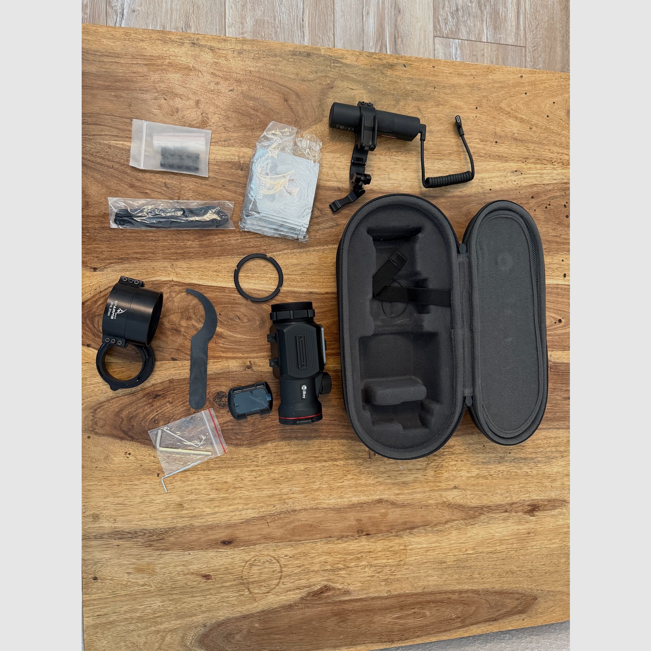 InfiRay Mate MAH50 dispositivo di imaging termico con accessori - Il pacchetto tutto incluso per un avvio diretto. Adattatore da 57 mm incluso - ora si chiama Nocpix