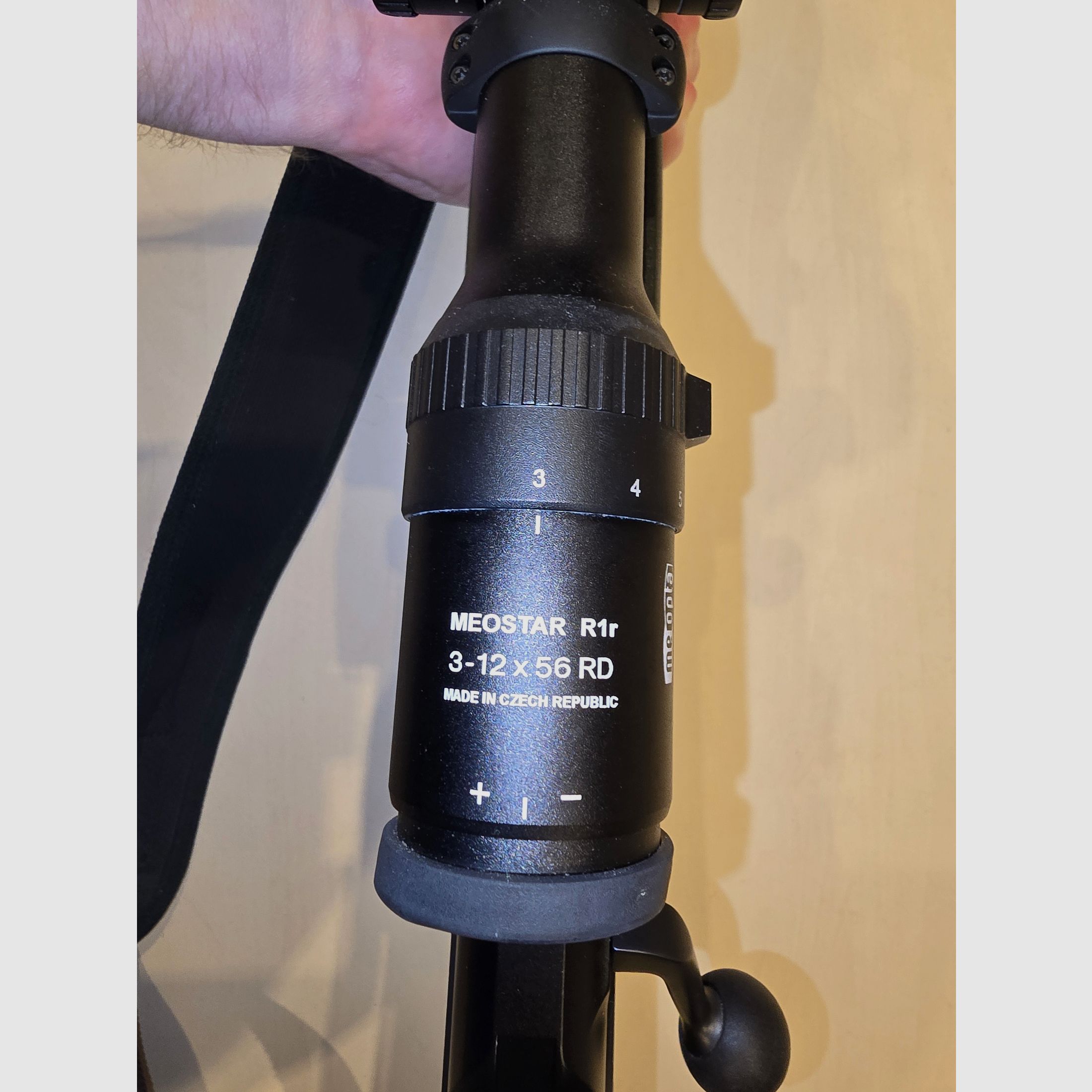Blaser R93 Professional Success im Kaliber .30-06 mit Meopta "Meostar R1r 3-12 x 56"