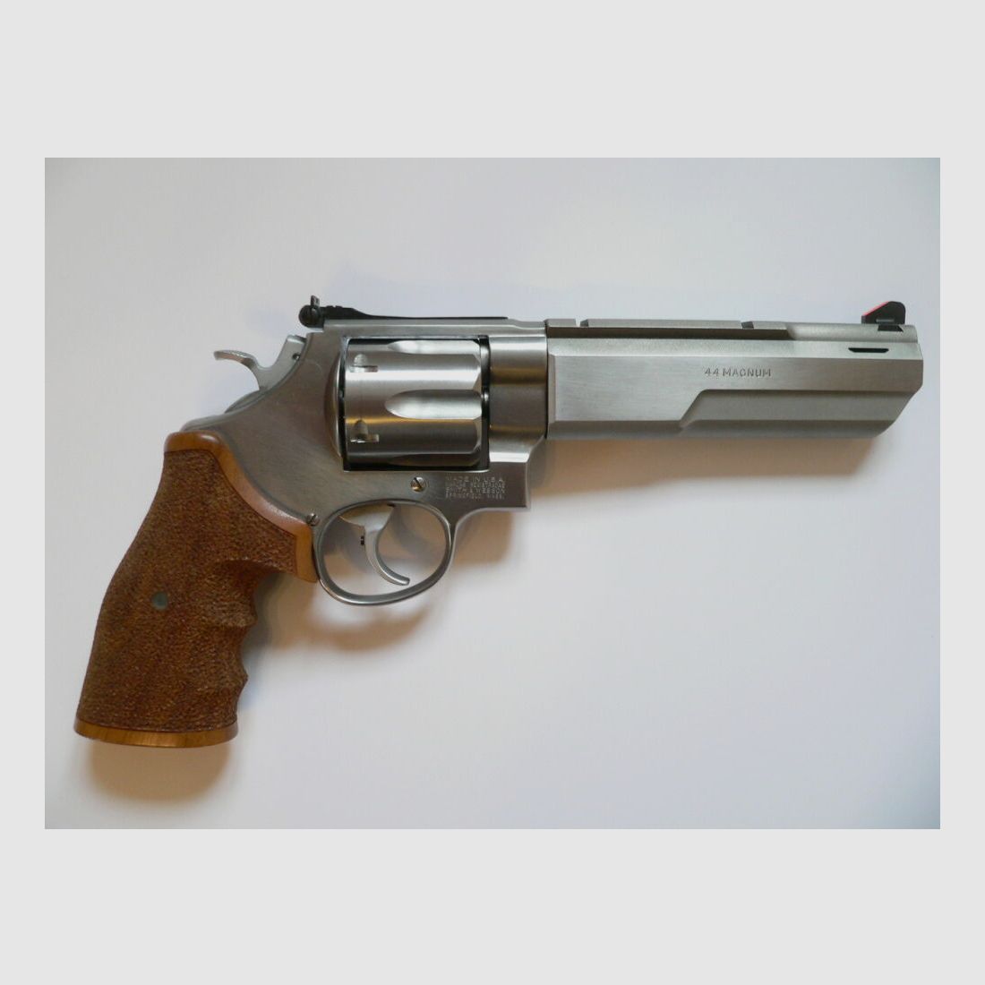 Smith & Wesson	 629 Exclusiv