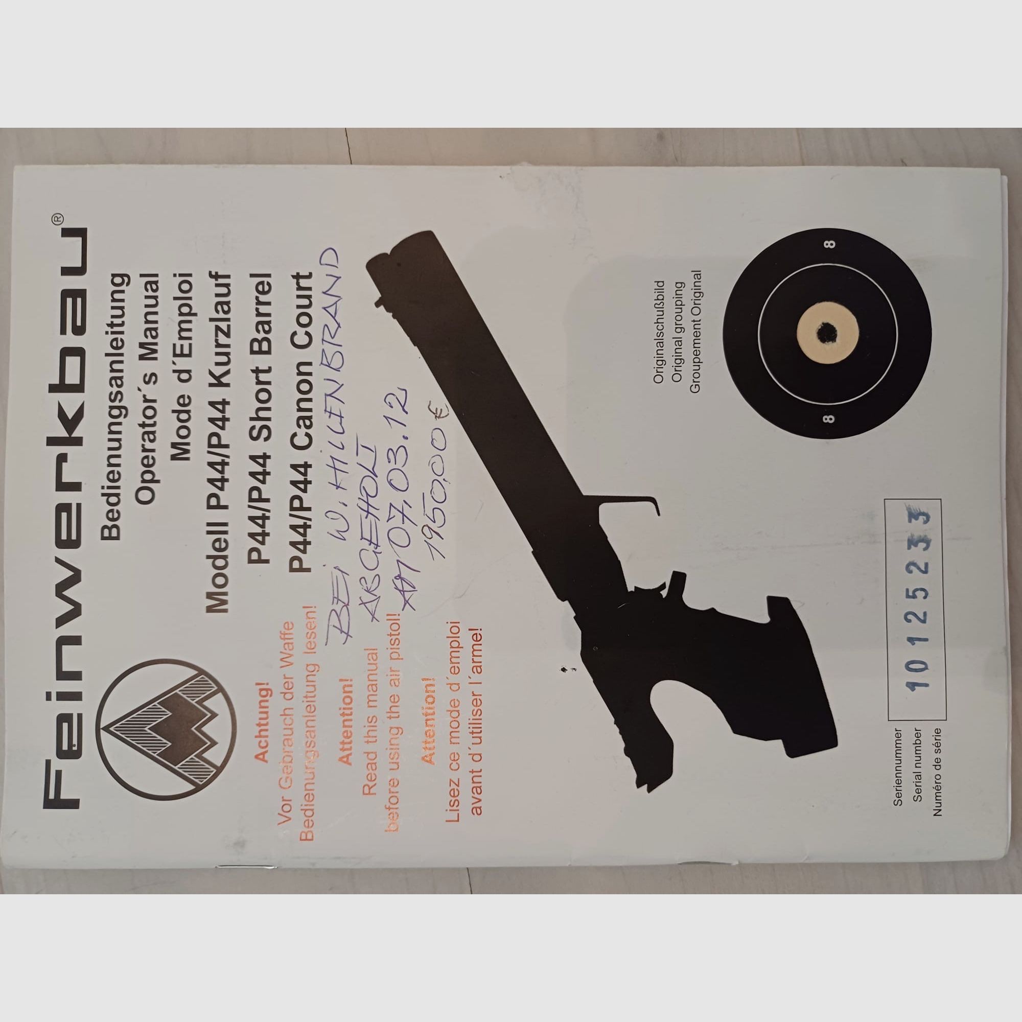 Air pistol Feinwerkbau P55 with 6500 air rifle pellets - Right-handed