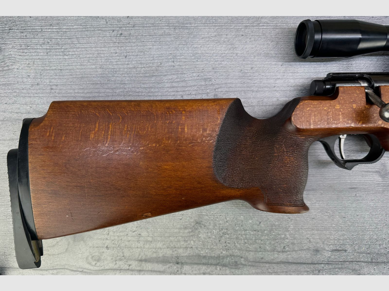 Suhl Mod. 150 Cal.: .22lr + S&B 10x42 + Anschütz - Diopter