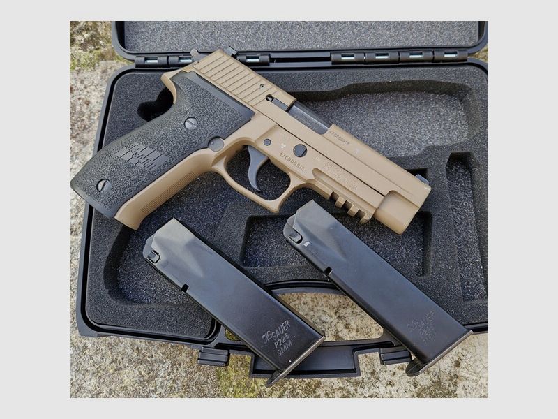 Sig Sauer P226 MK25 FDE Tan 9mm Para / Luger Dienstpistole der Navy Seals