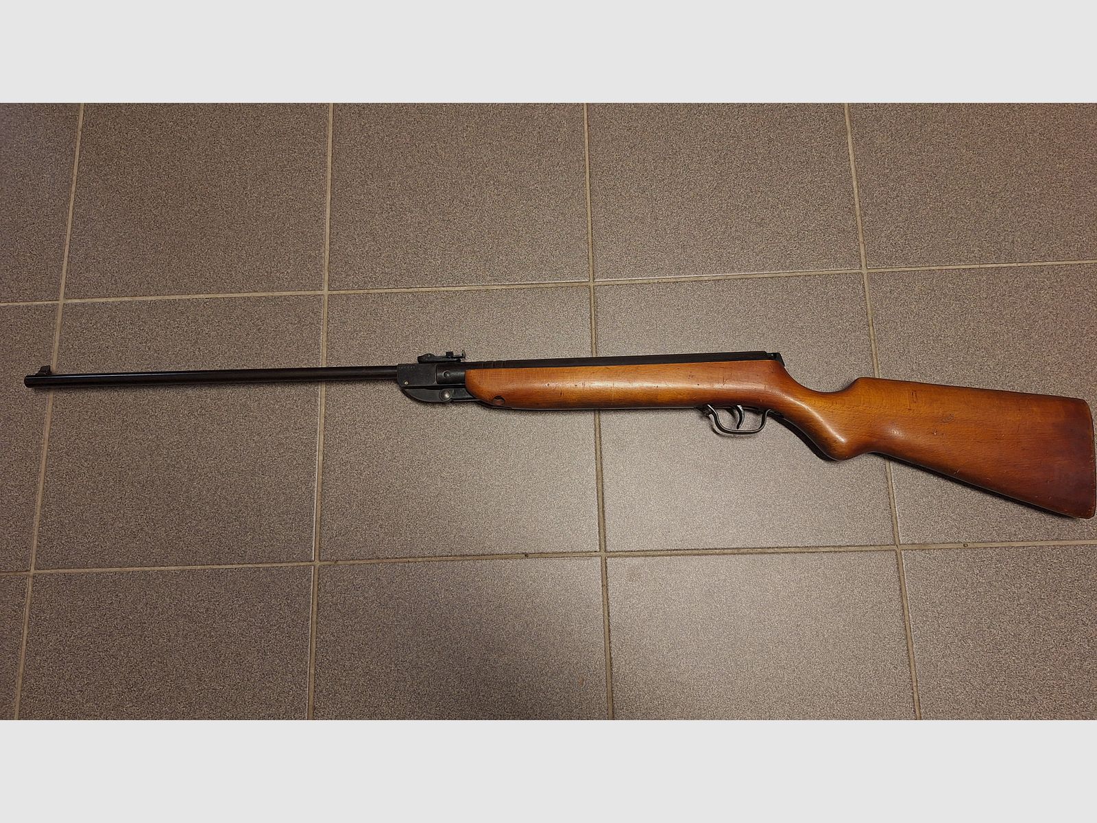 Karabinek pneumatyczny Model 303 Haenel Suhl oryginalny DDR