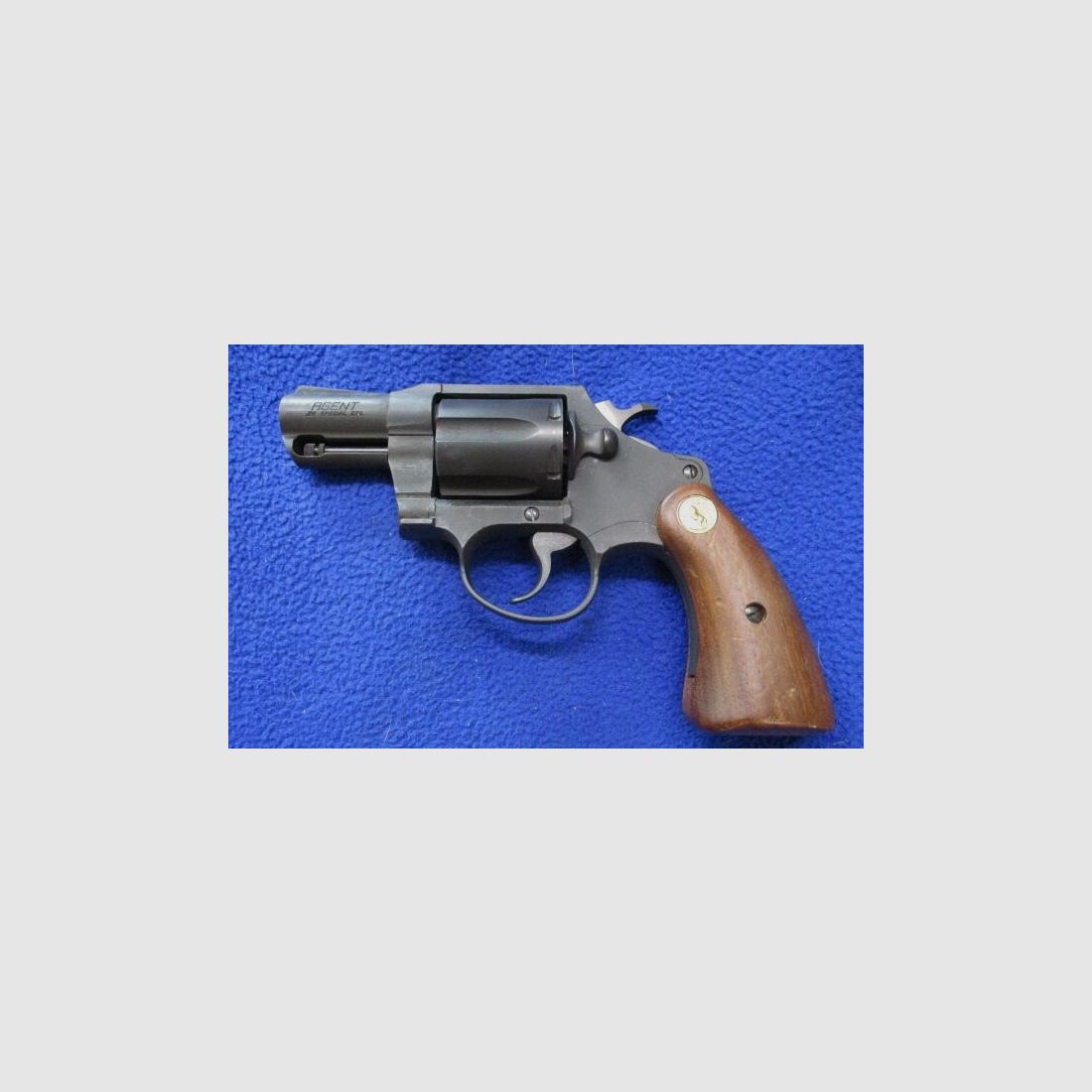 Revolver Colt Agent .38 special mit Holster Agent