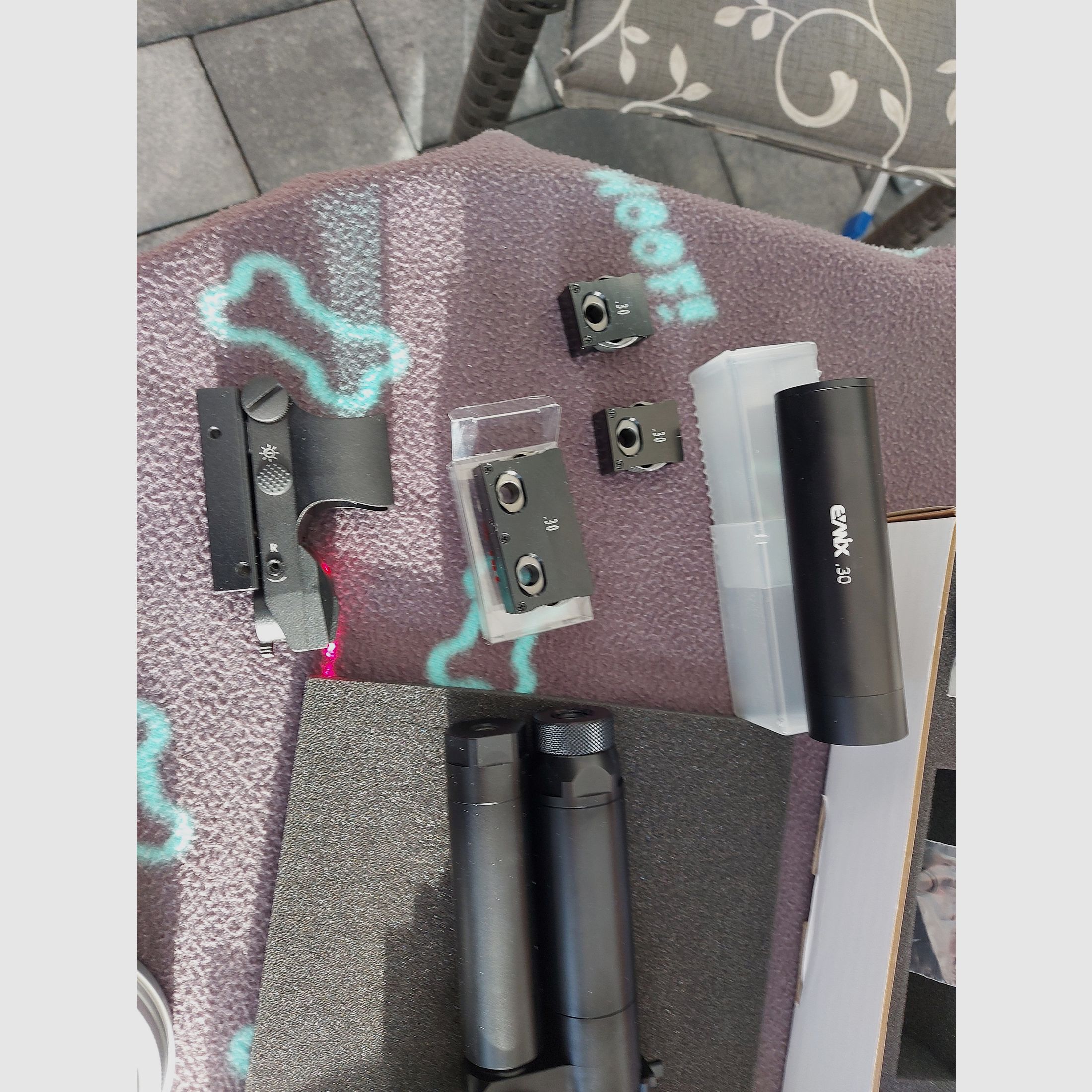 Evanix Viper F-Serie Cal. 30 (7.62 mm) con silenziatore e compressore d'aria più accessori, immagine 3 di 6