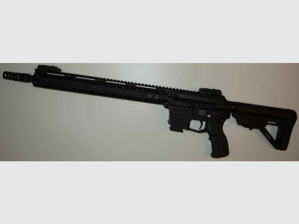 Schwaben Arms GmbH/GWMH Selbstladebüchse GWMH SPC-HUNTER A4 17" (SWISS PISTOL CARBINE) BLACK Kal.9x19 AR15 Glock Magazin