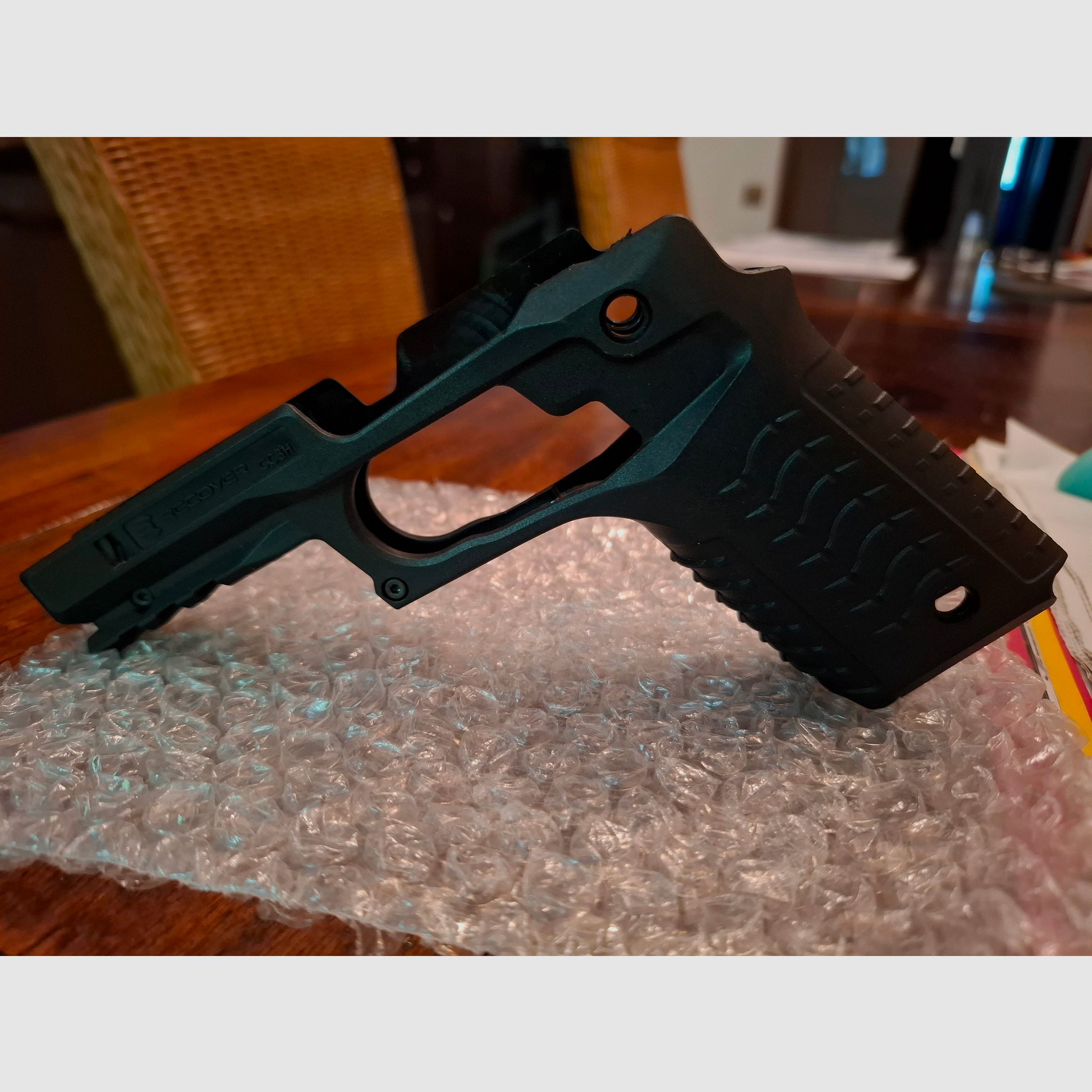 RECOVER TACTICAL, Griffschalen 1911