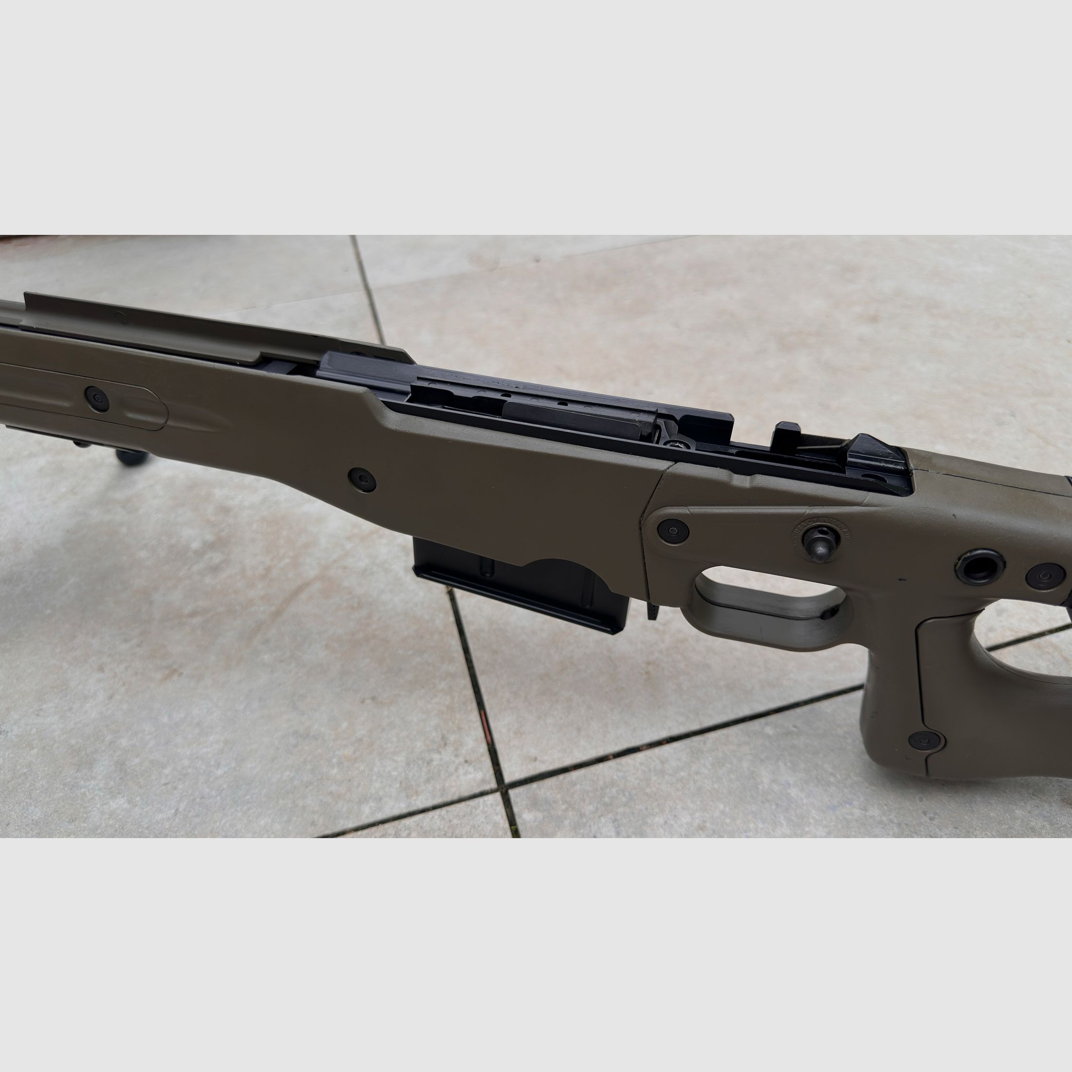 Schaft Accurracy International AT AICS Steingrau-Oliv, ohne Optik/Montage und Büchse!, Bild 14 von 16