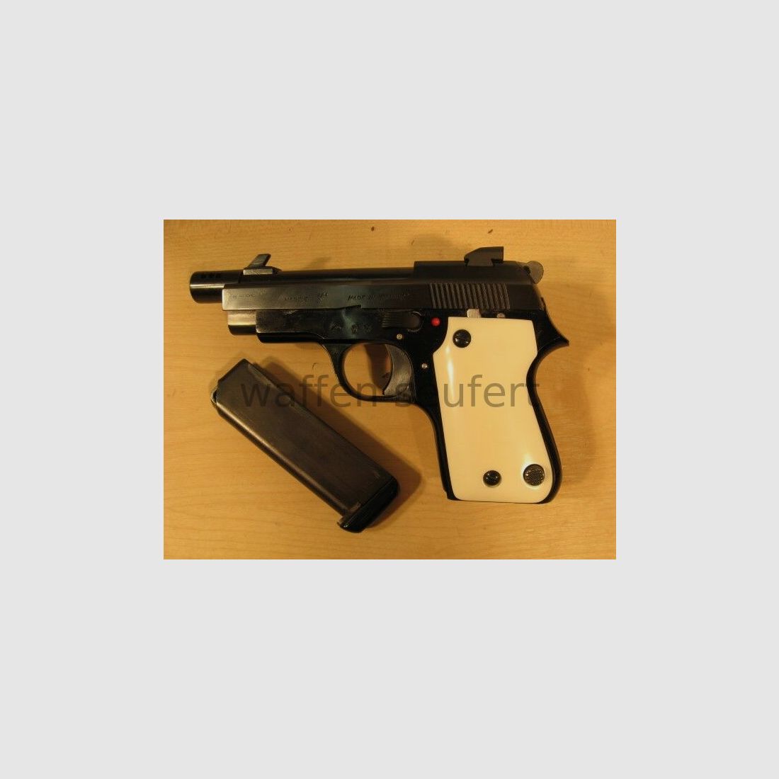 Unique L Pistole elegant veredelt