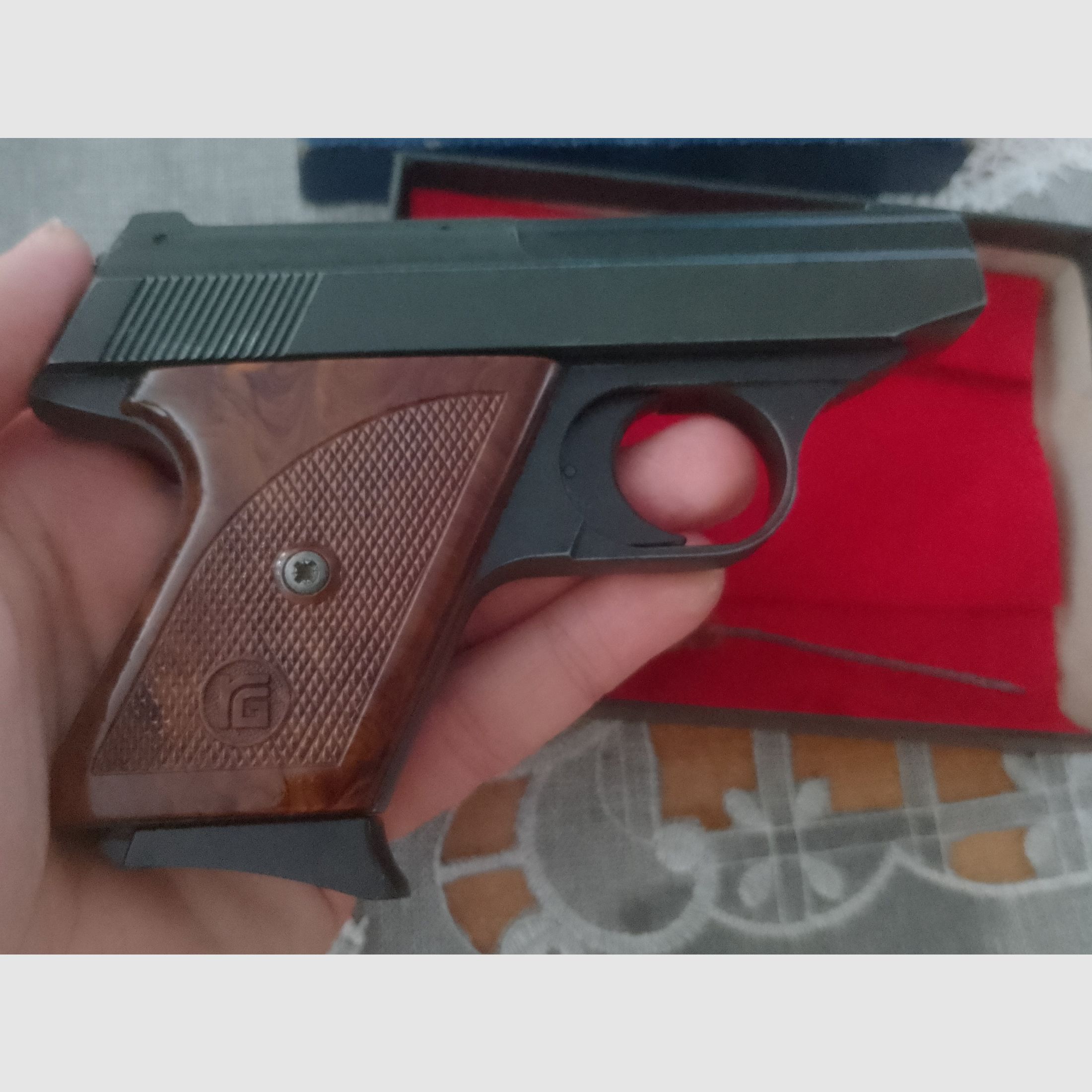 Seltene Röhm RG 8 im Kaliber 8 mm Knall/ PTB 412 mit OVP!