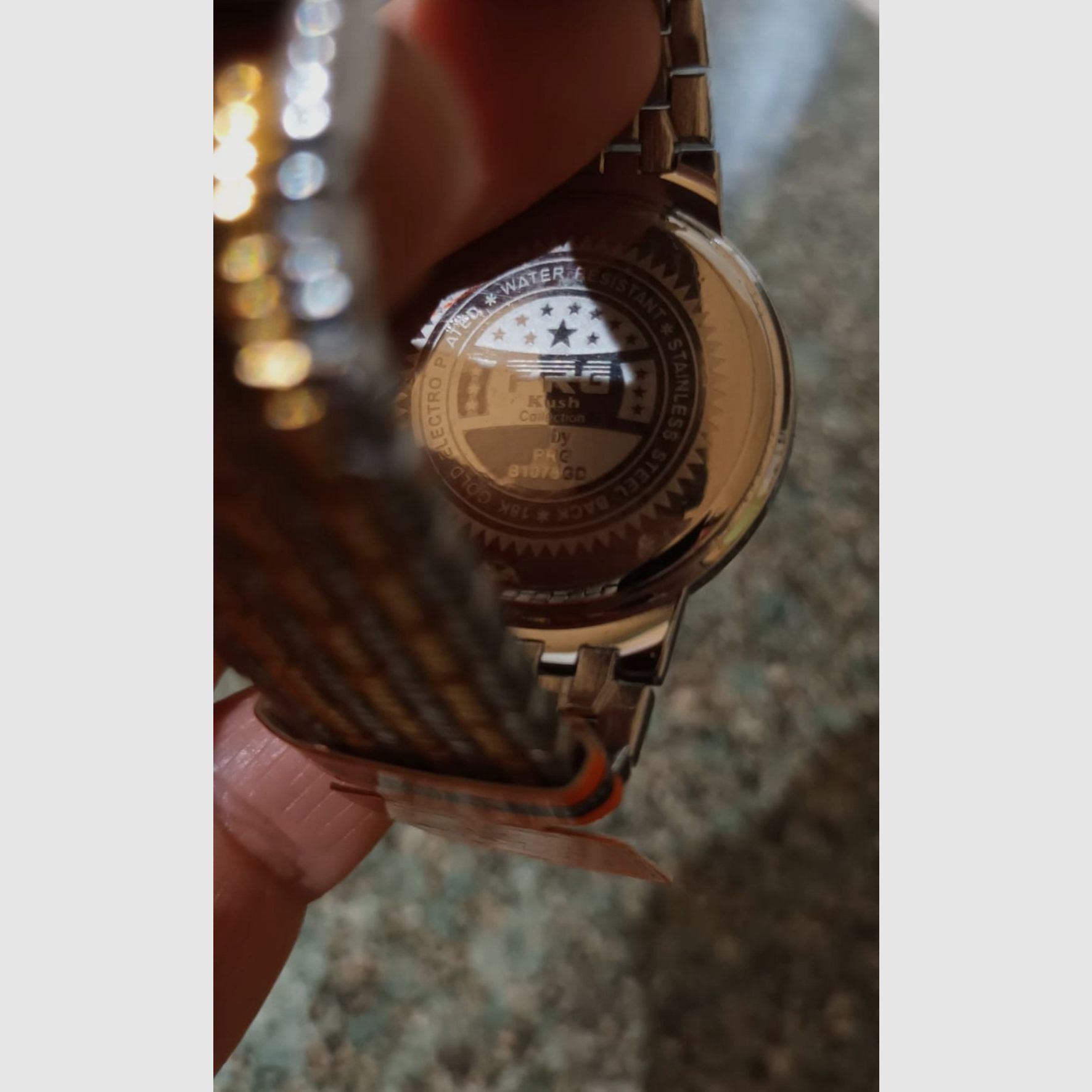 Armbanduhr mit 18 K Gold, Schweizer Uhrwerk Mondphase, Datum und Wochentag