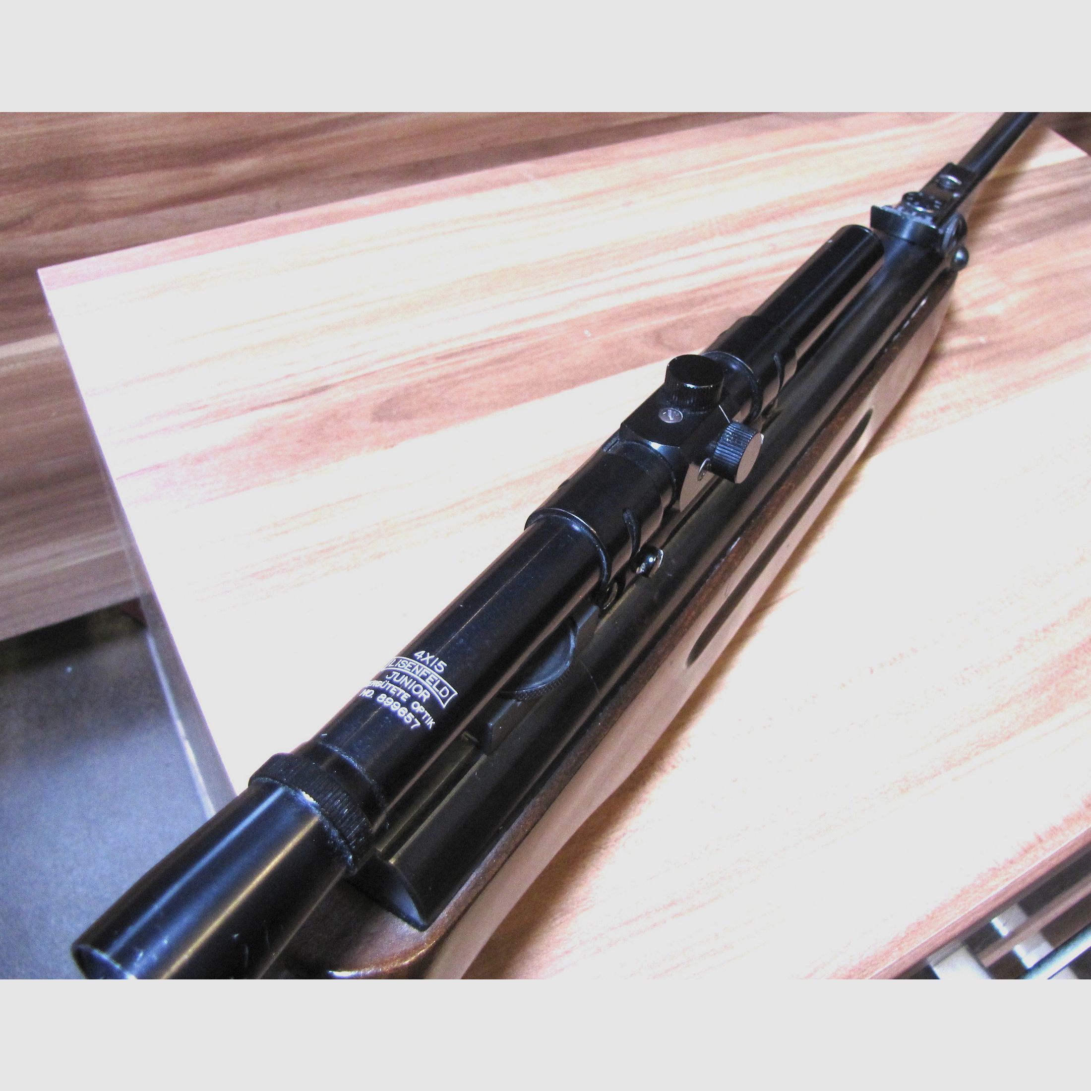 Luftgewehr der Marke Weihrauch, Modell HW 35