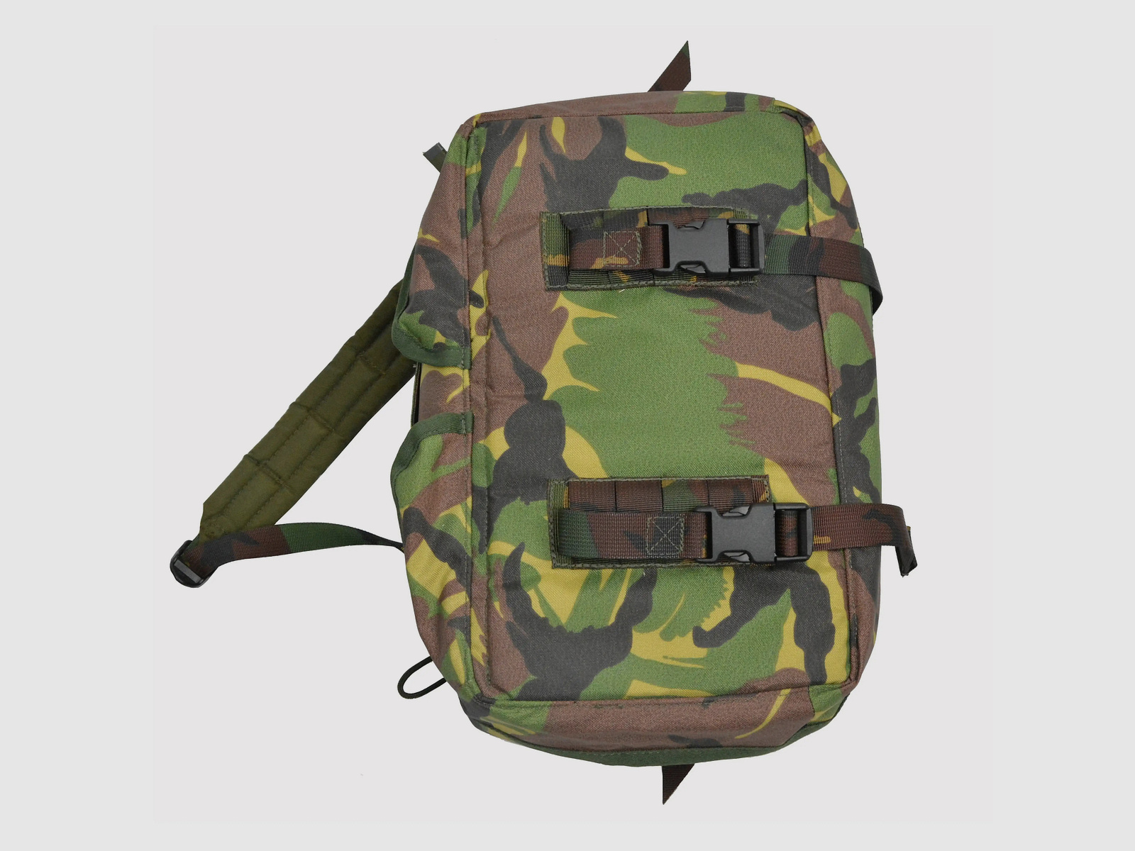 Armée néerlandaise Armée néerlandaise Sac latéral médical DPM camouflage d'occasion