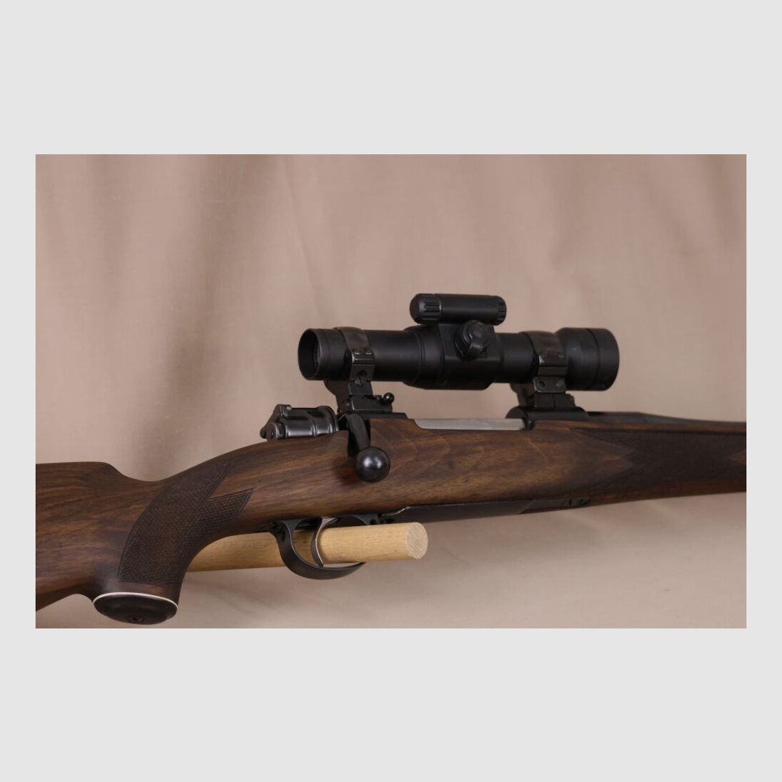 Frankonia Stutzen M98 // DWM System // Aimpoint // ohne offene Visierung