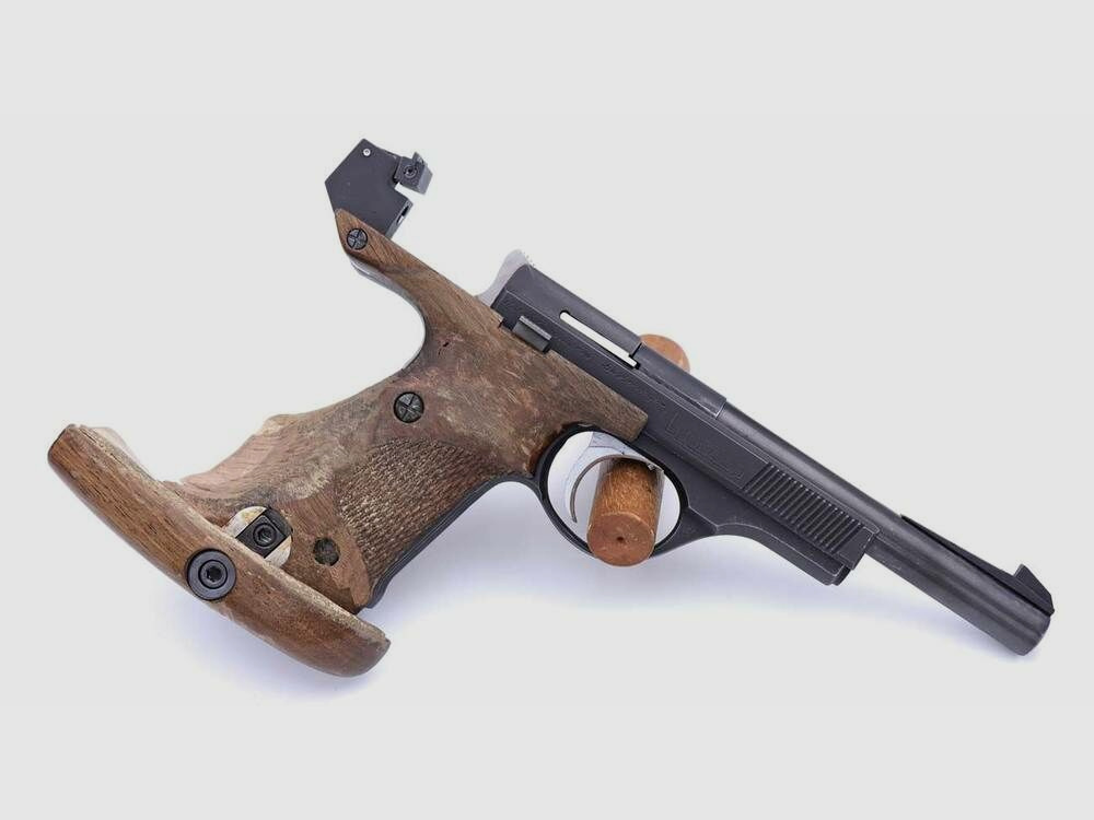 Unique - France Pistol Mod. DES 69