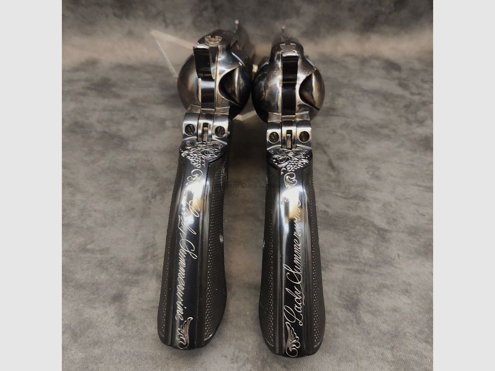 Ruger New Vaquero (1 Paire) Cal.357Mag. 4 3/4"