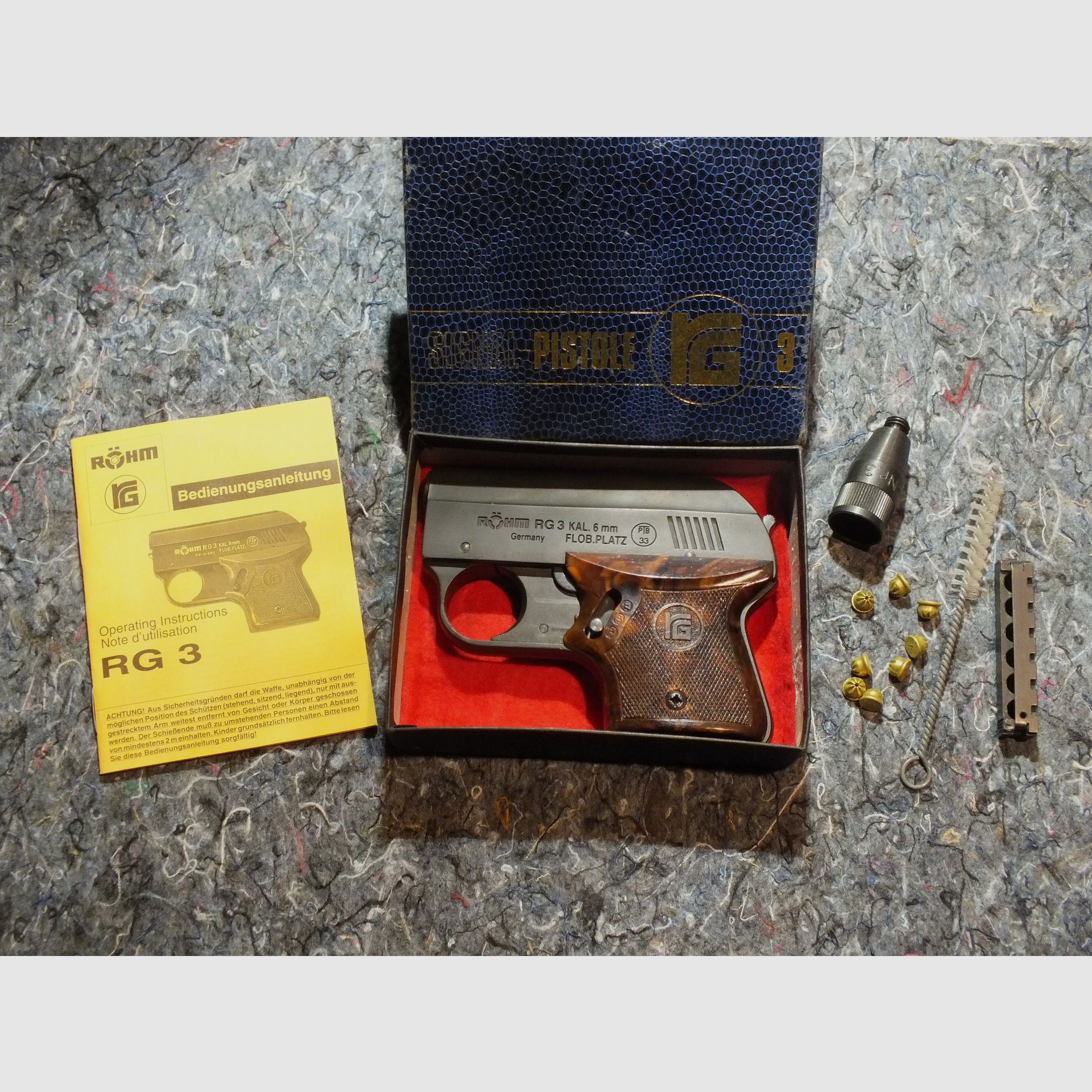 Blank pistol RG3, absolutely like new!