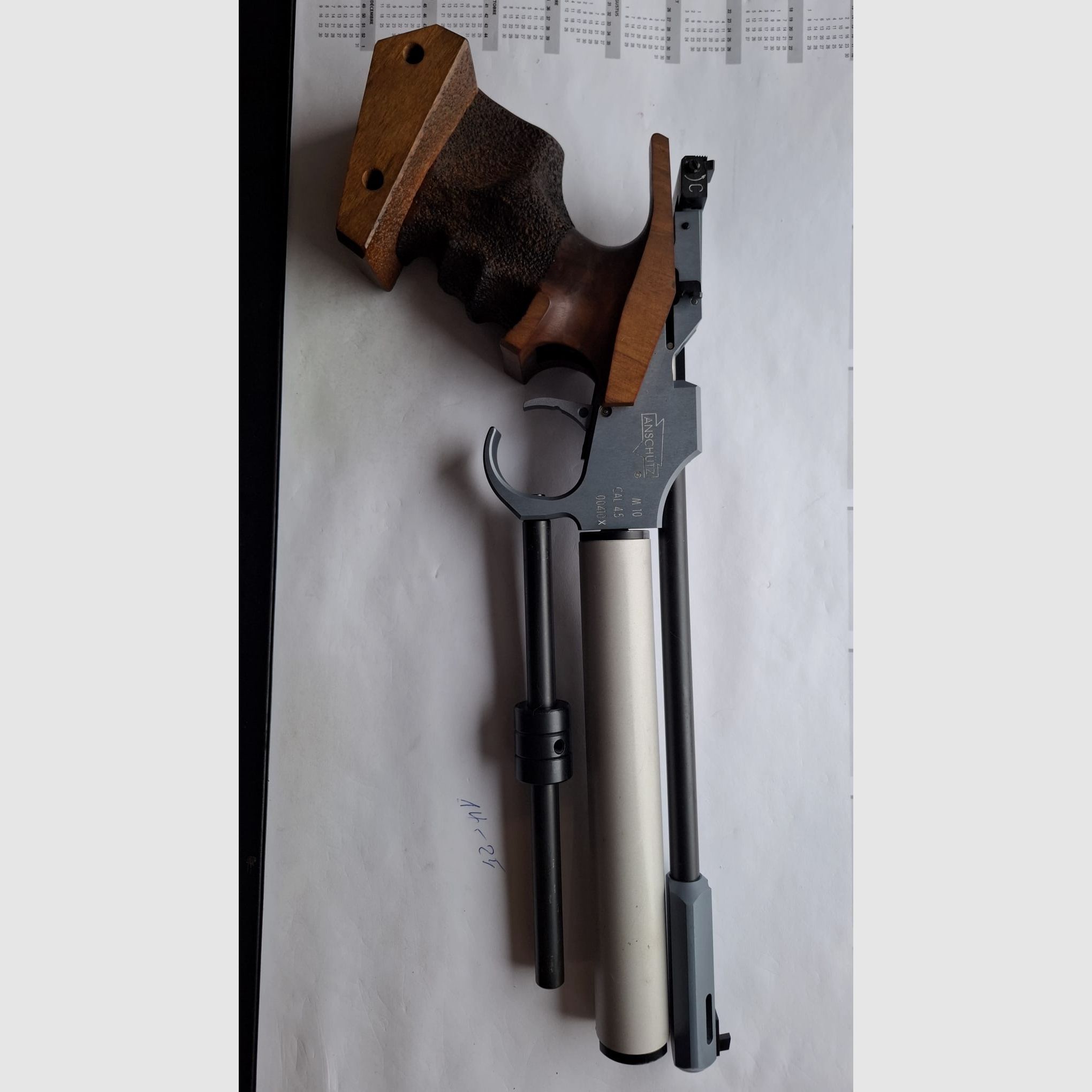 Pistolet à air Anschütz SAM M10 Cal.4,5