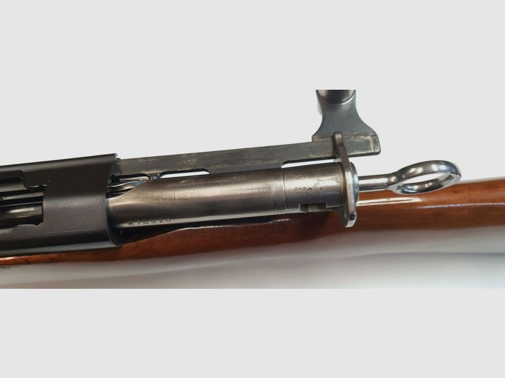 Waffenfabrik Bern Karabinek powtarzalny Szwajcarski Schmidt Rubin K31 Kaliber 7,5x55 Swiss z dopasowanymi numerami i odnowiony