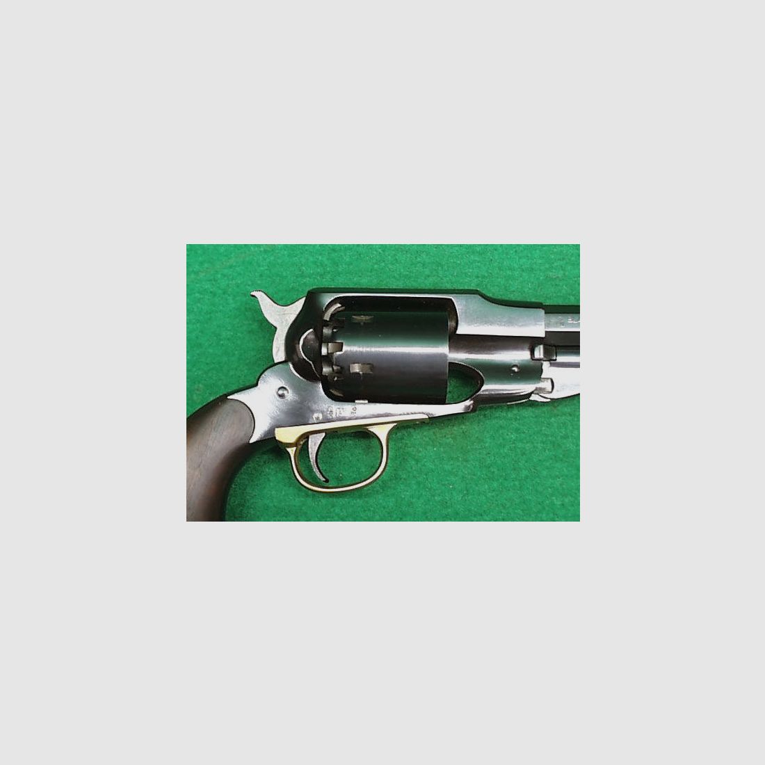 Uberti Revolver Remington 1858 Navy