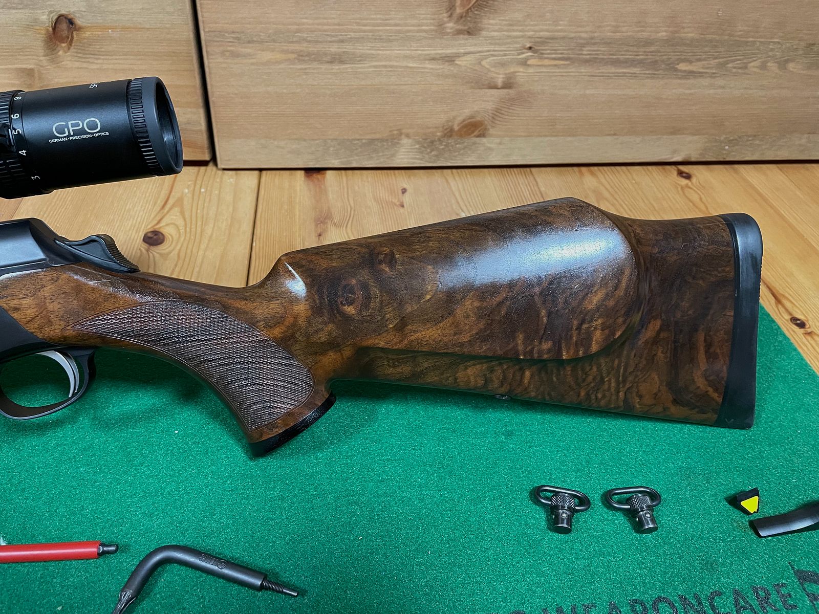Sauer 303 Elegance 8x57is