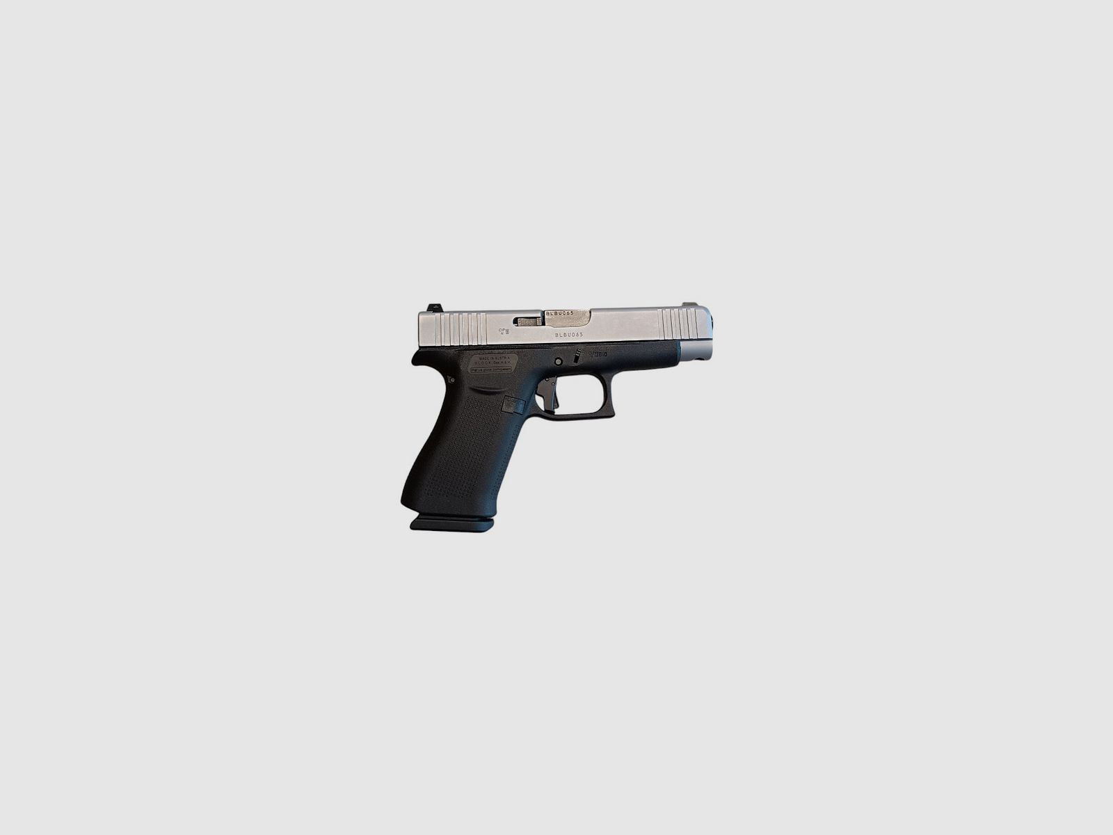 używany PISTOLET GLOCK 48 DUAL KALIBER 9X19