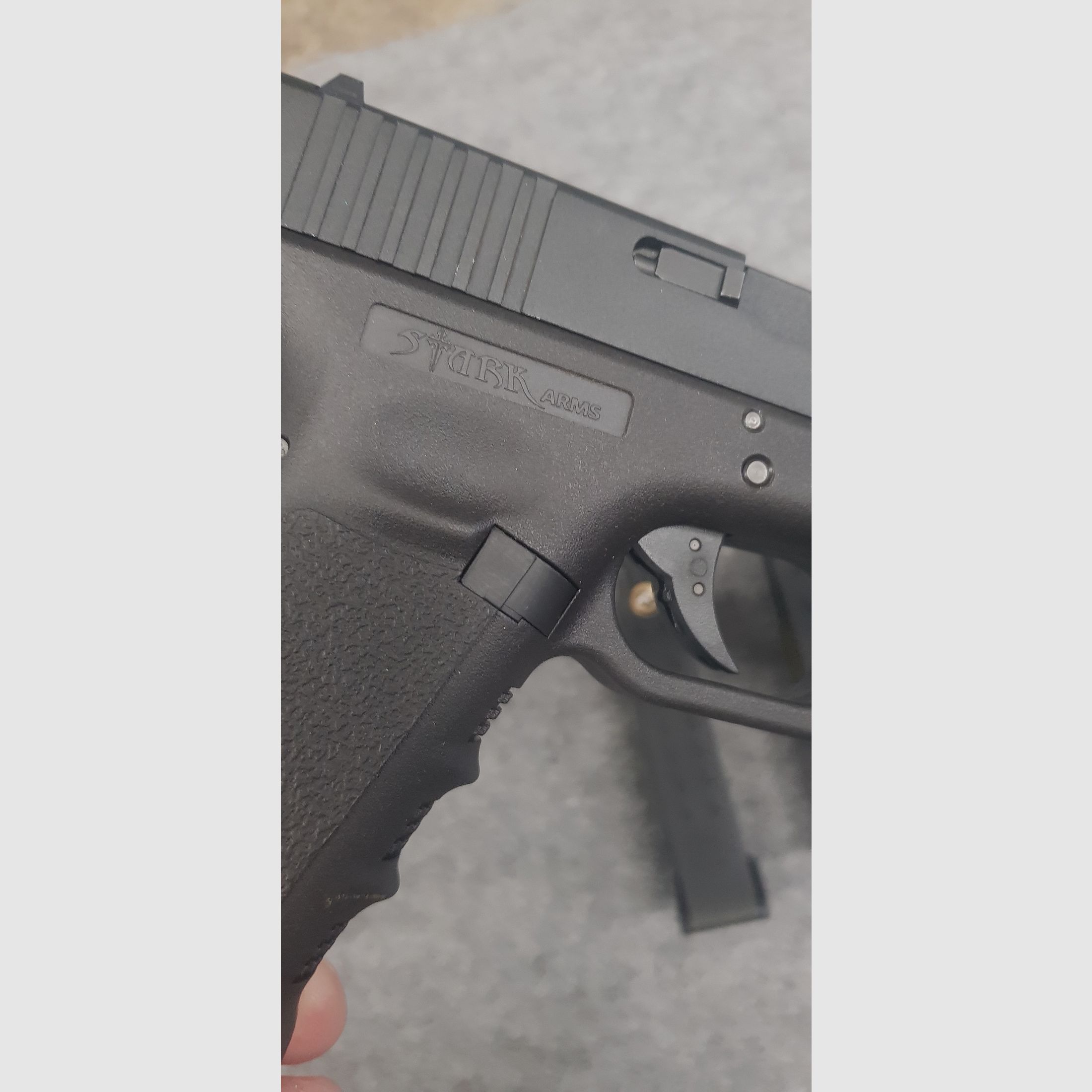 Stark Arms Mod. S17 Glock 17 Pistole Kaliber 6 mm BB Gas Blowback Softair Pistole  6mm BB 