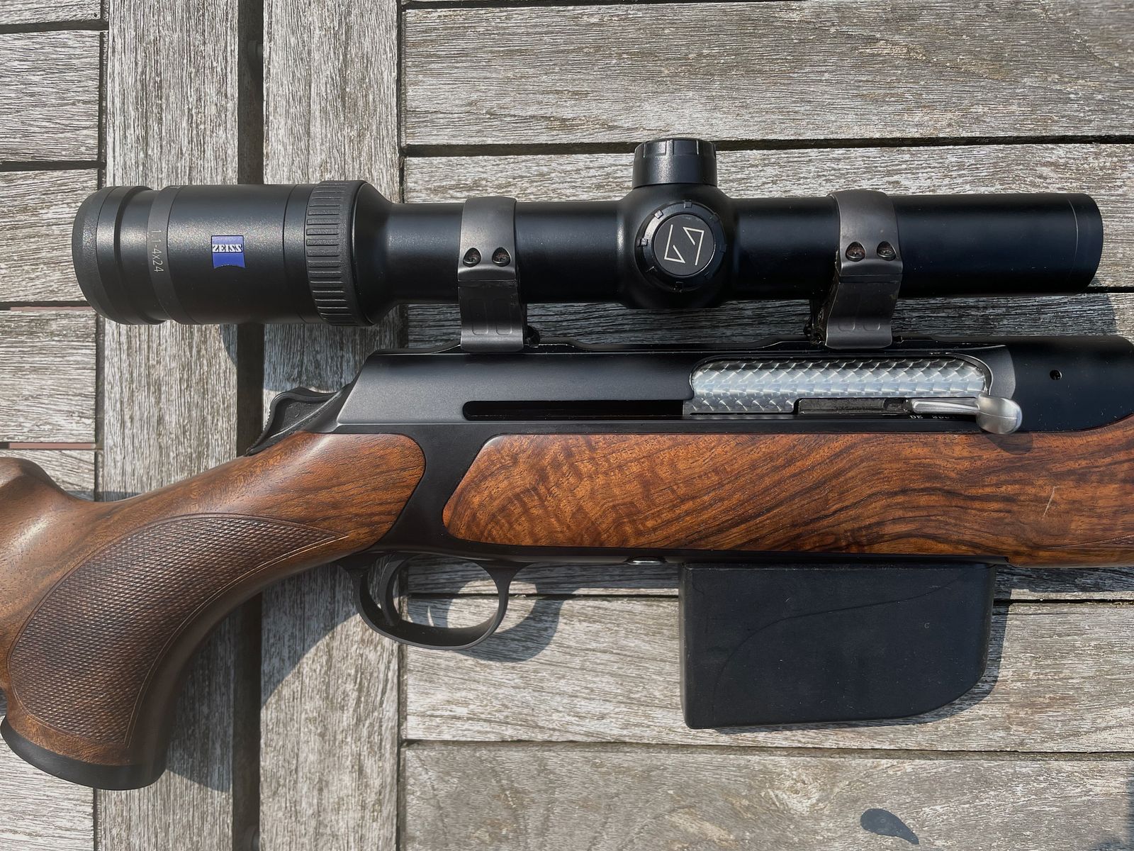 RESERVED: Sauer S303 Elegance 9.3x62 with Zeiss Victory HT 1.1-4x24 and ammunition