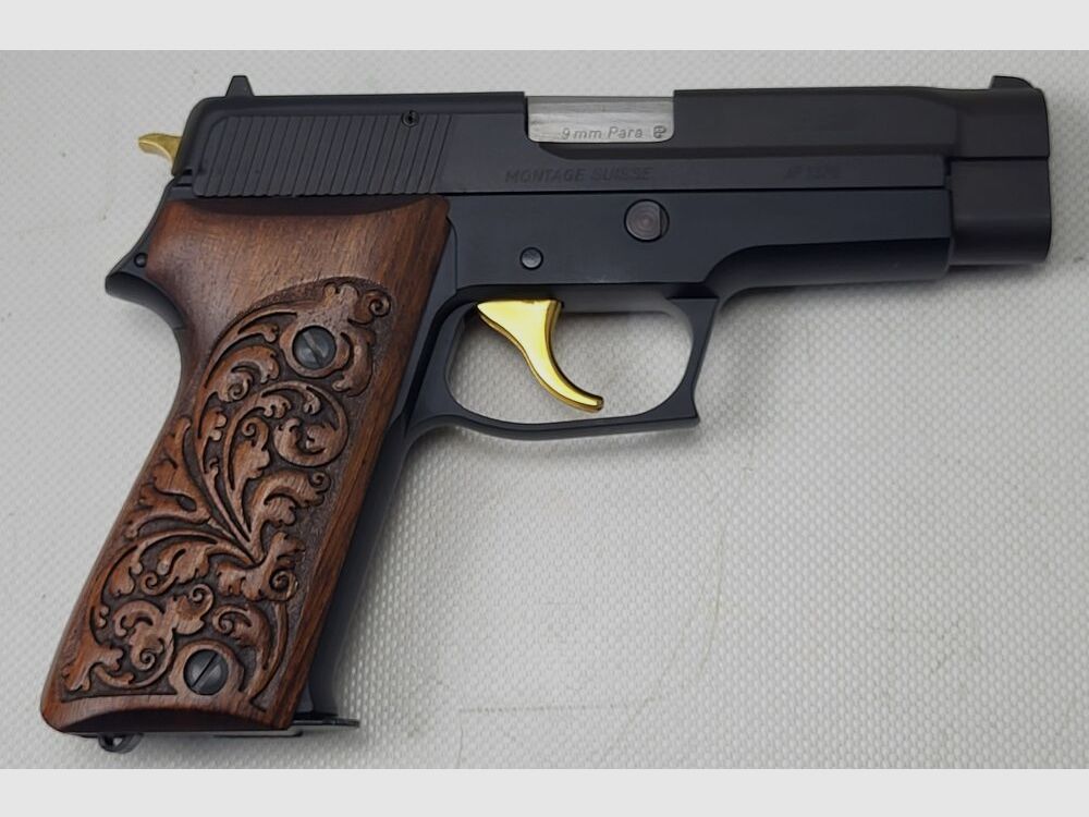 SIG Jubiläum P210-1 700 Jahre // P226 125 Jahre // P220 125 Jahre