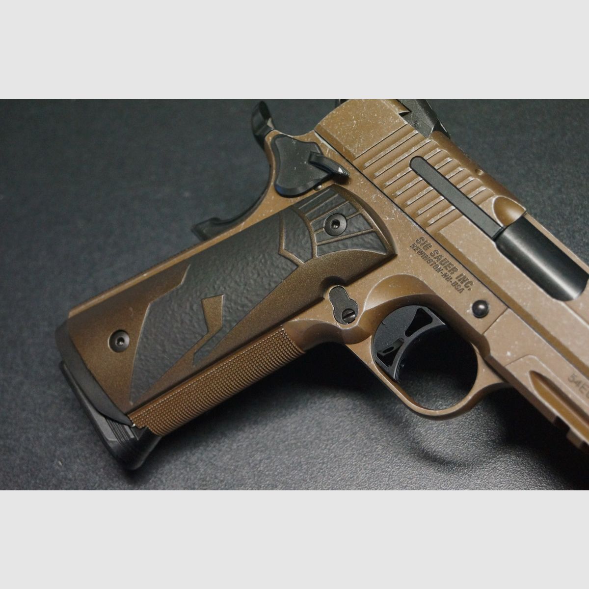 Sig Sauer 1911 Spartan 2, image 4 sur 10