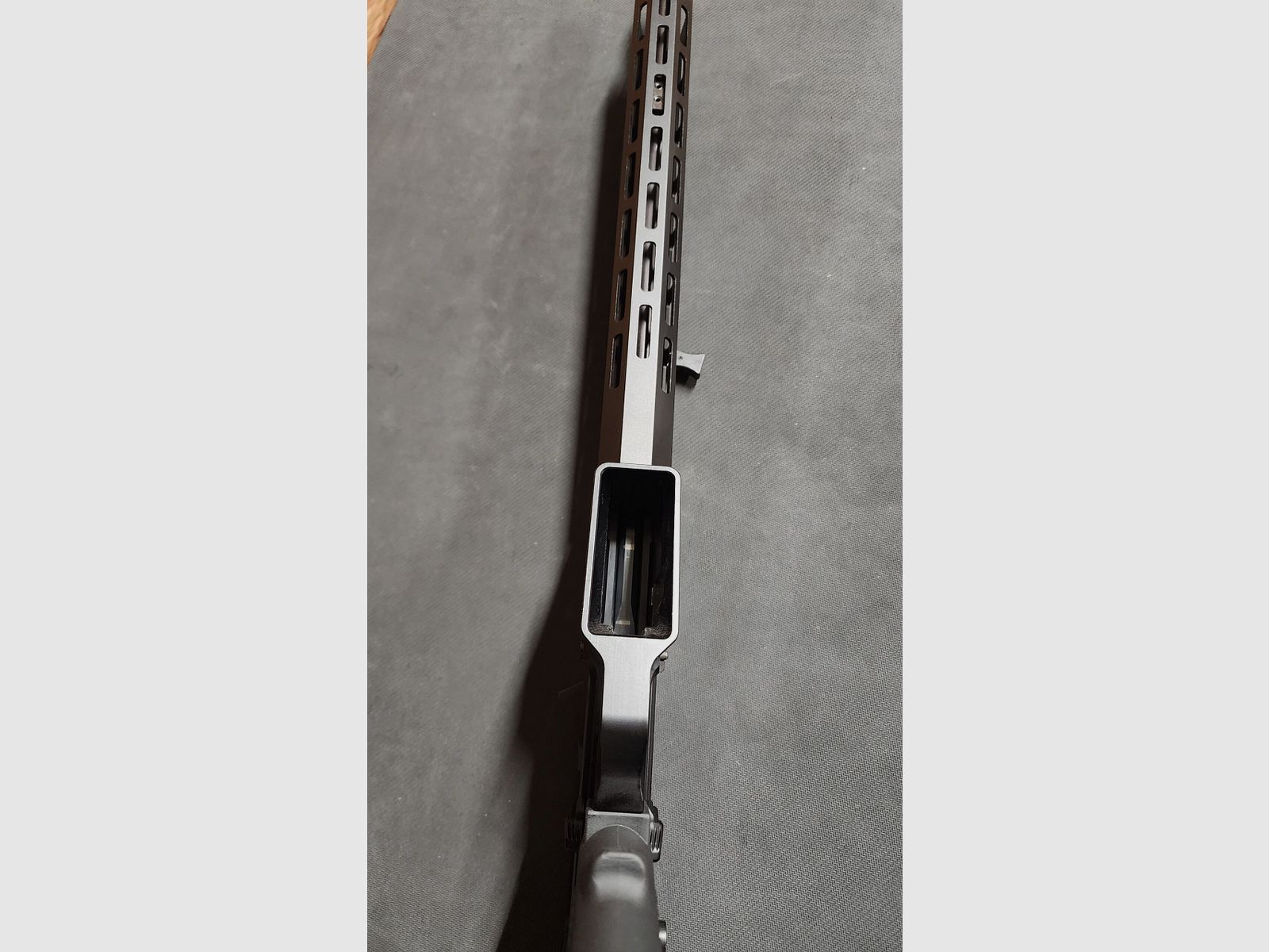 TINCK ARMS PERUN X16 Kal. 223r, Bild 2 von 2